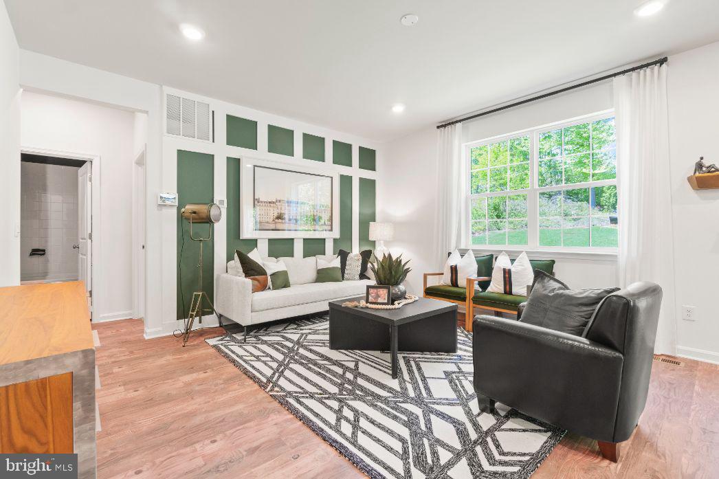 VALLEY VIEW - Residential