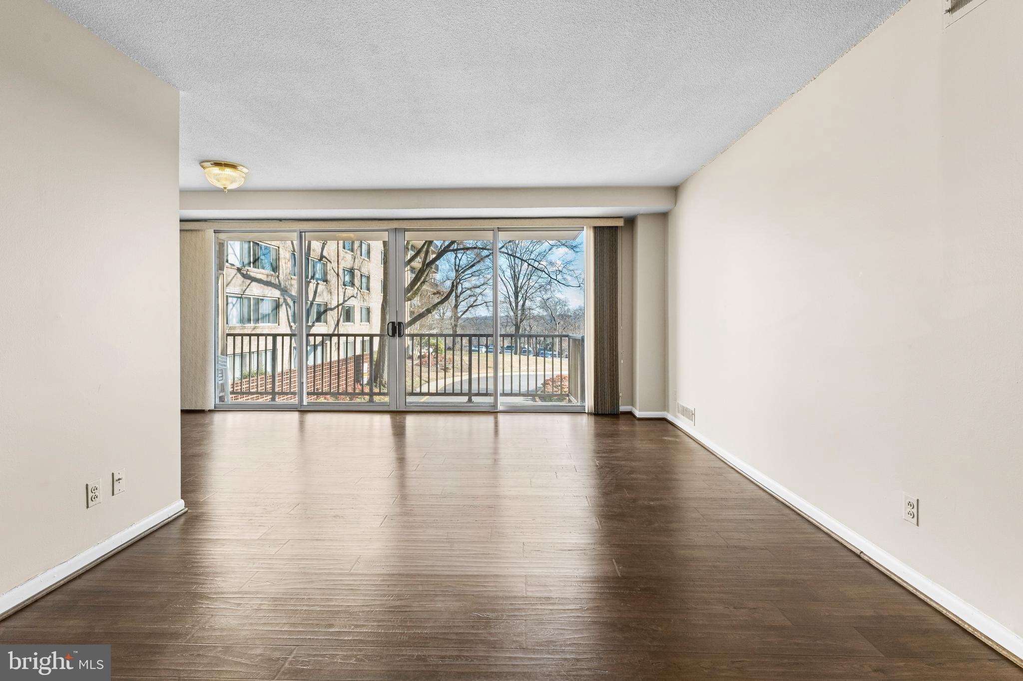 HYATTSVILLE - Residential