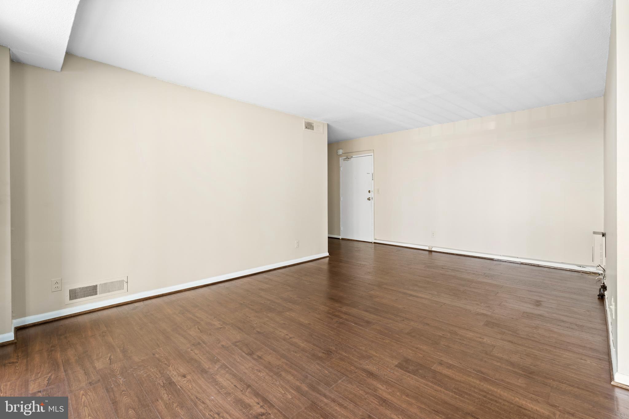 HYATTSVILLE - Residential