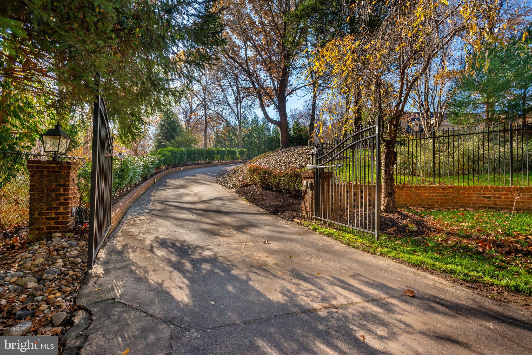 PINEY GLEN FARMS - Residential