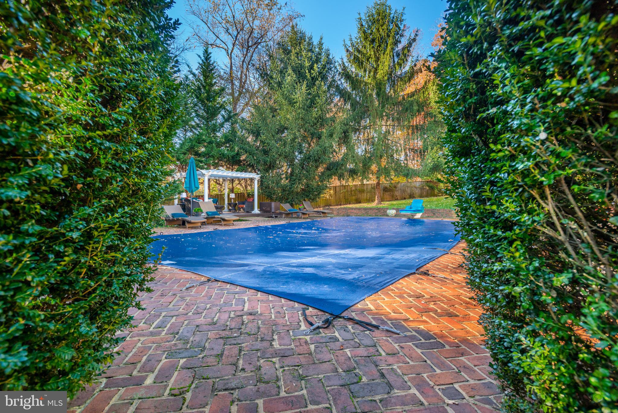 PINEY GLEN FARMS - Residential