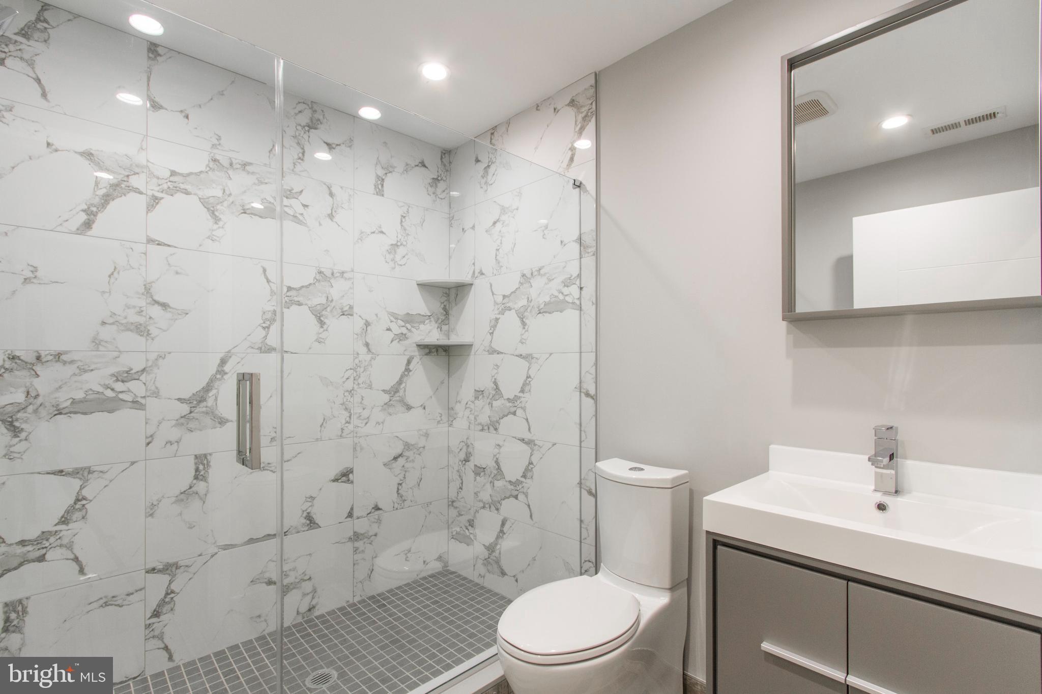 GRADUATE HOSPITAL - Residential Lease