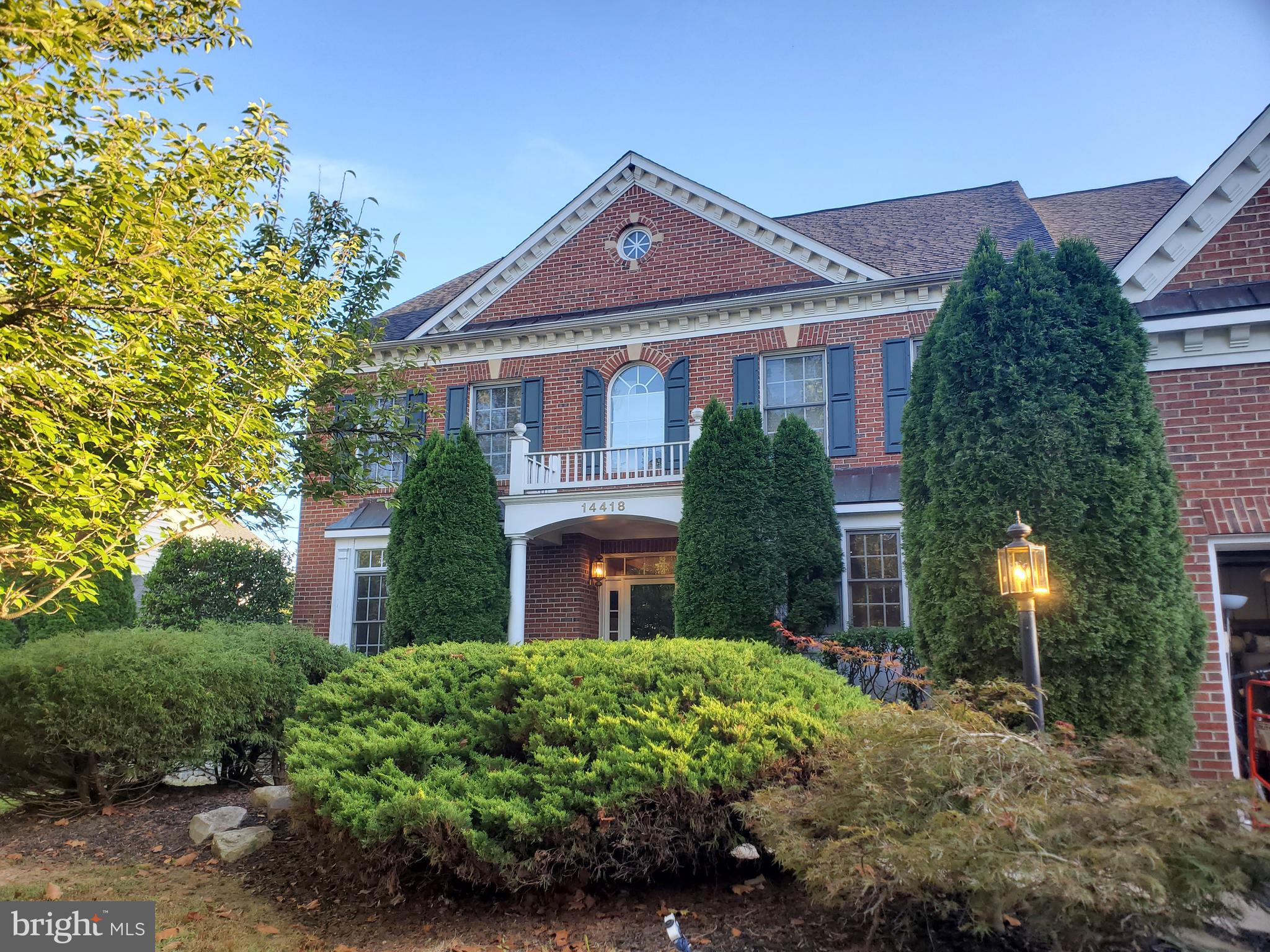 KINGS CROSSING - Residential