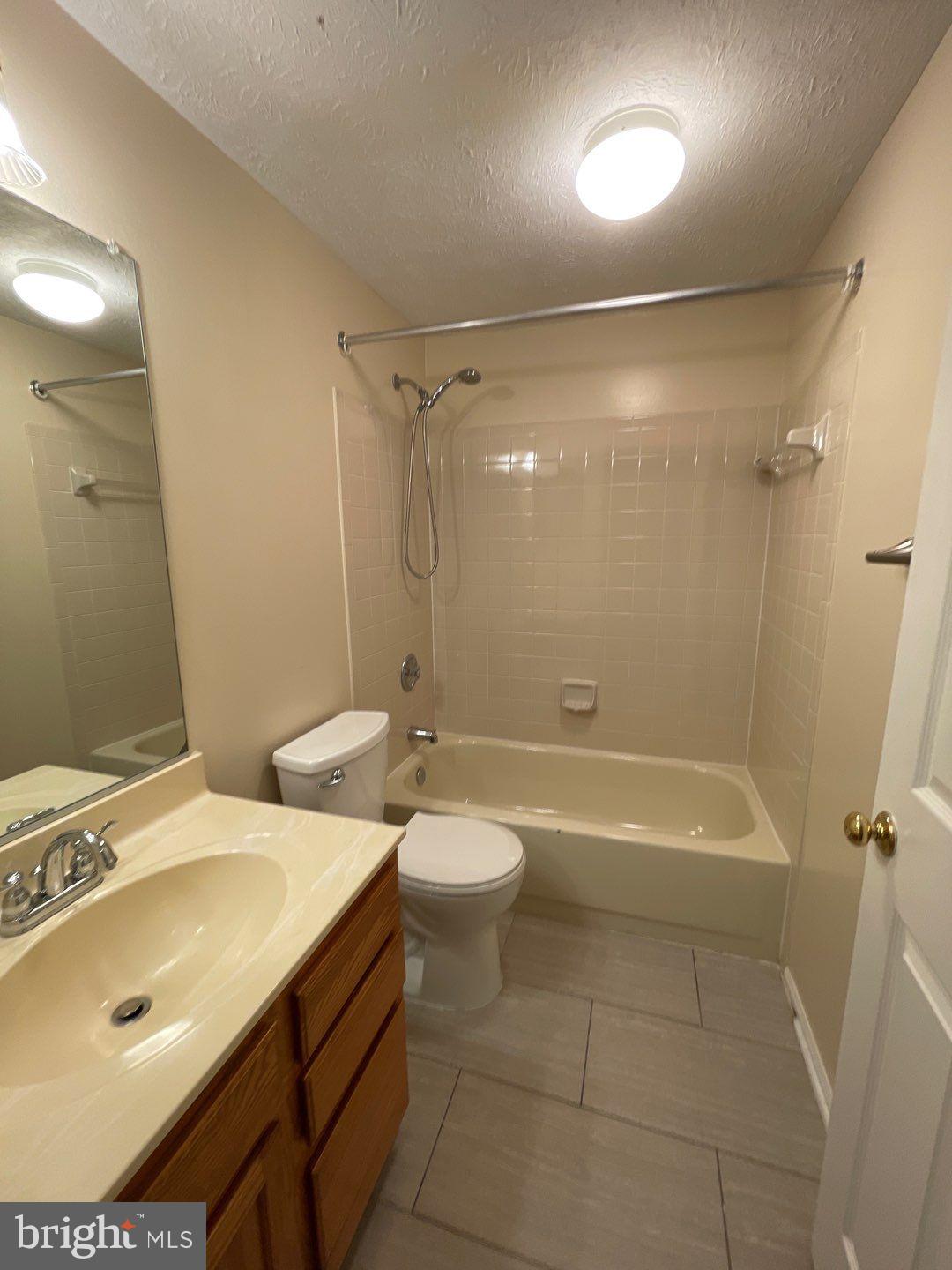 BANNEKER PLACE - Residential Lease