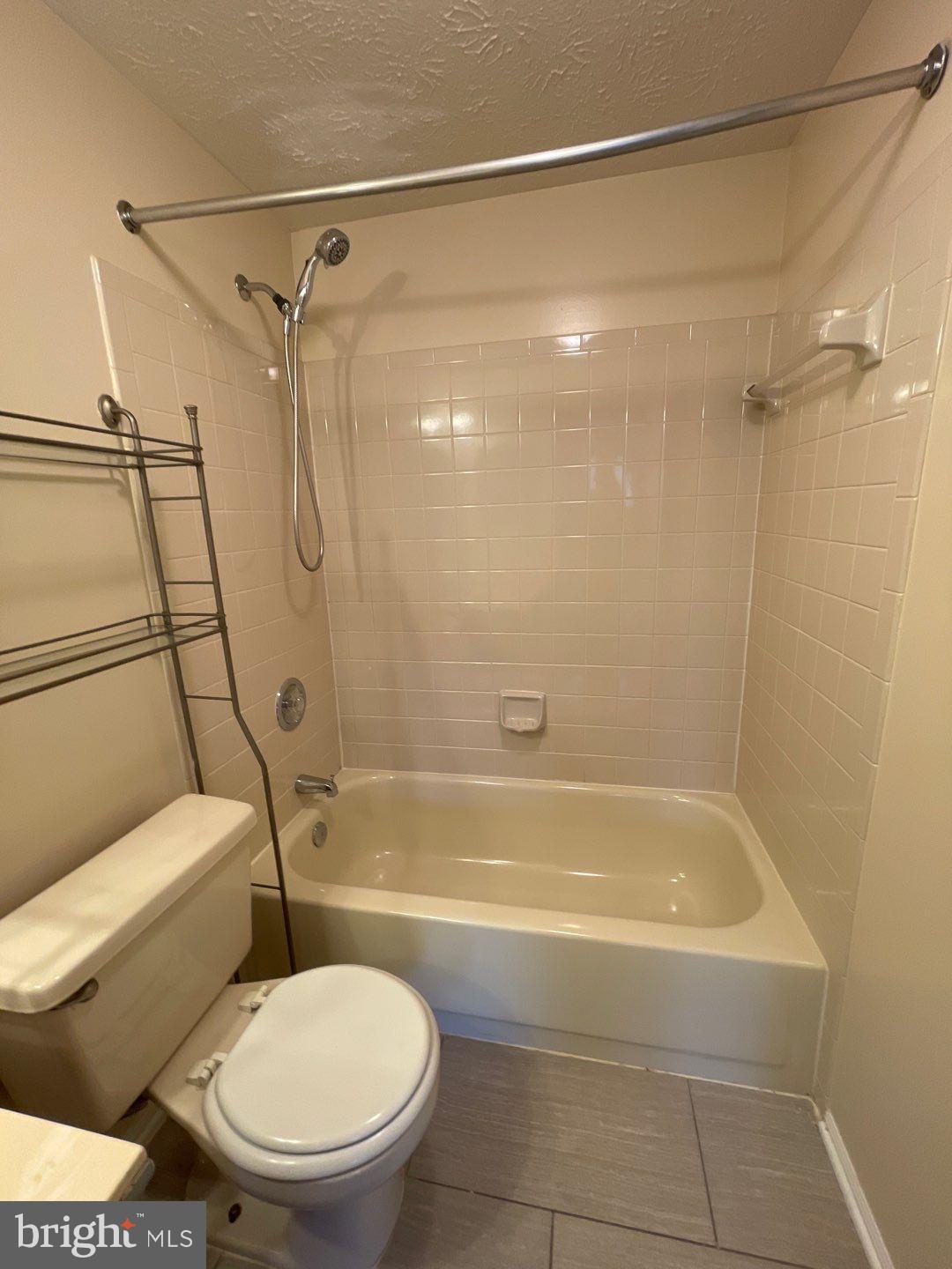 BANNEKER PLACE - Residential Lease