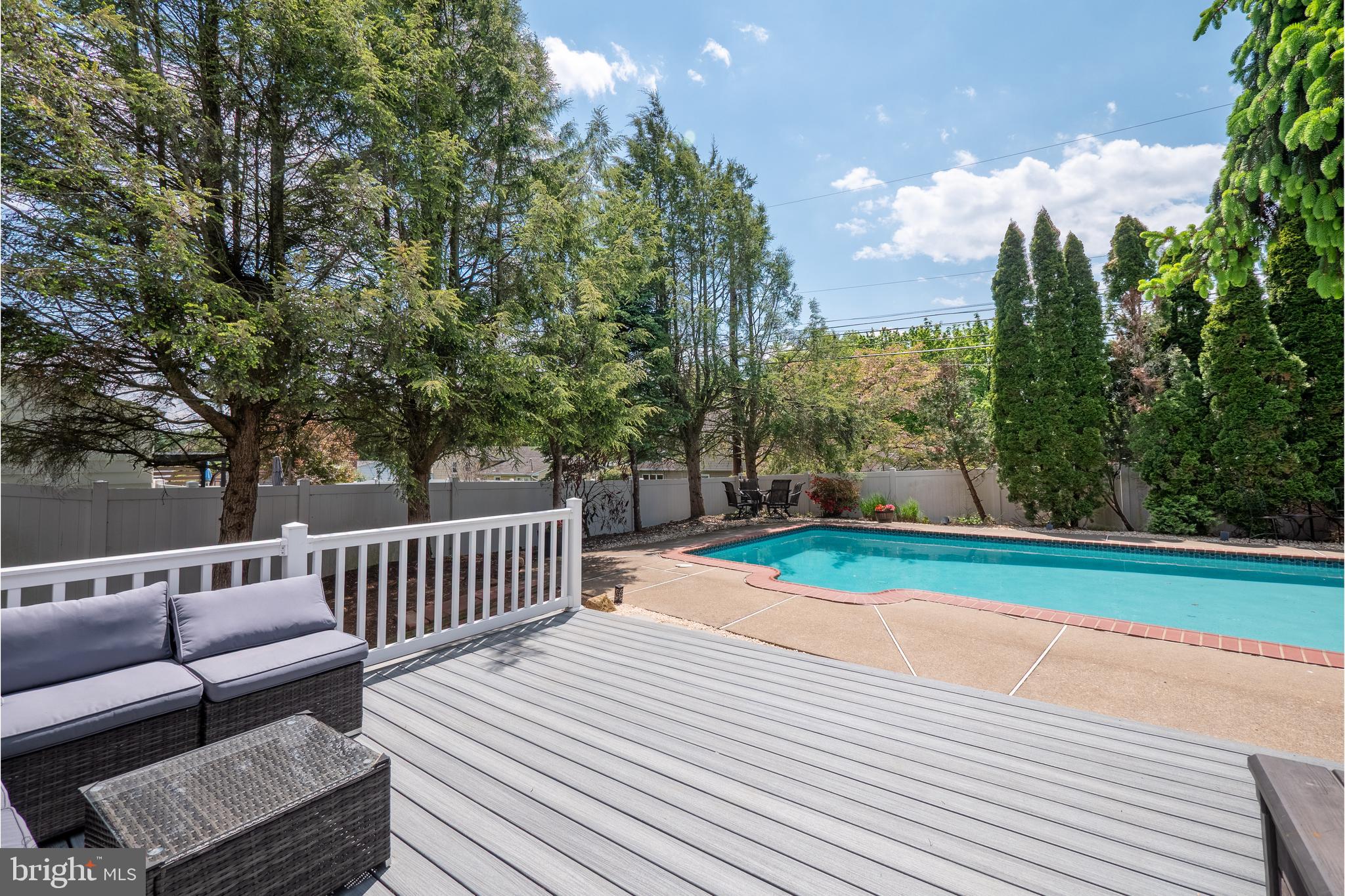 GREEN ACRES - Residential