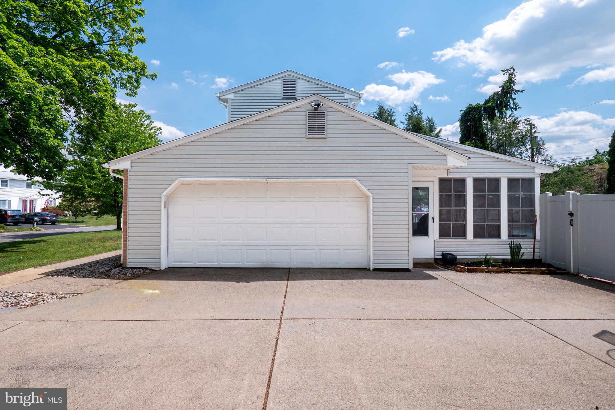 GREEN ACRES - Residential