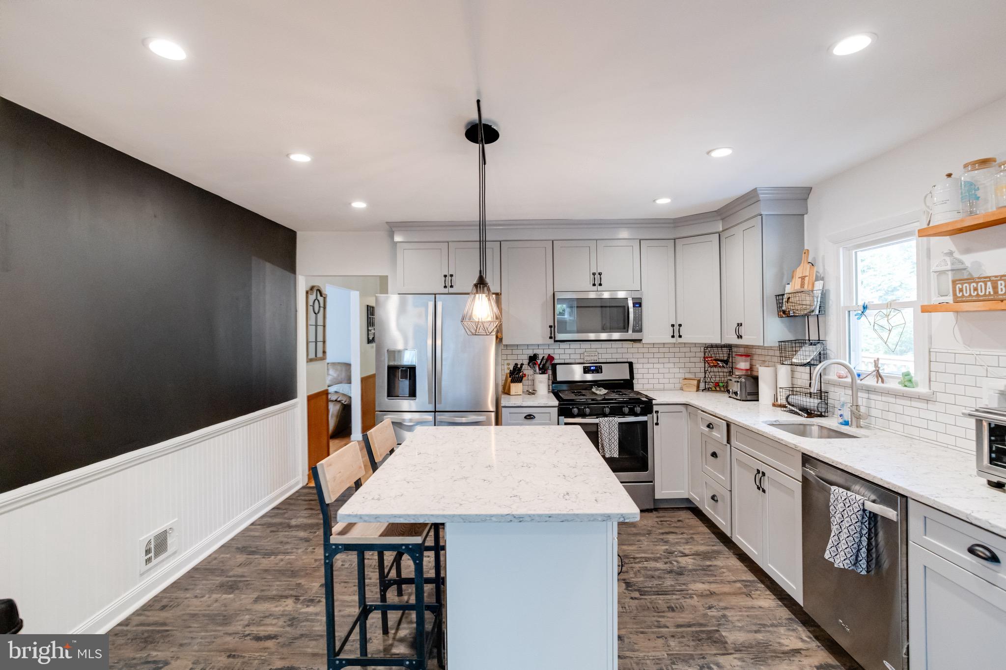 BEL AIR HEIGHTS - Residential