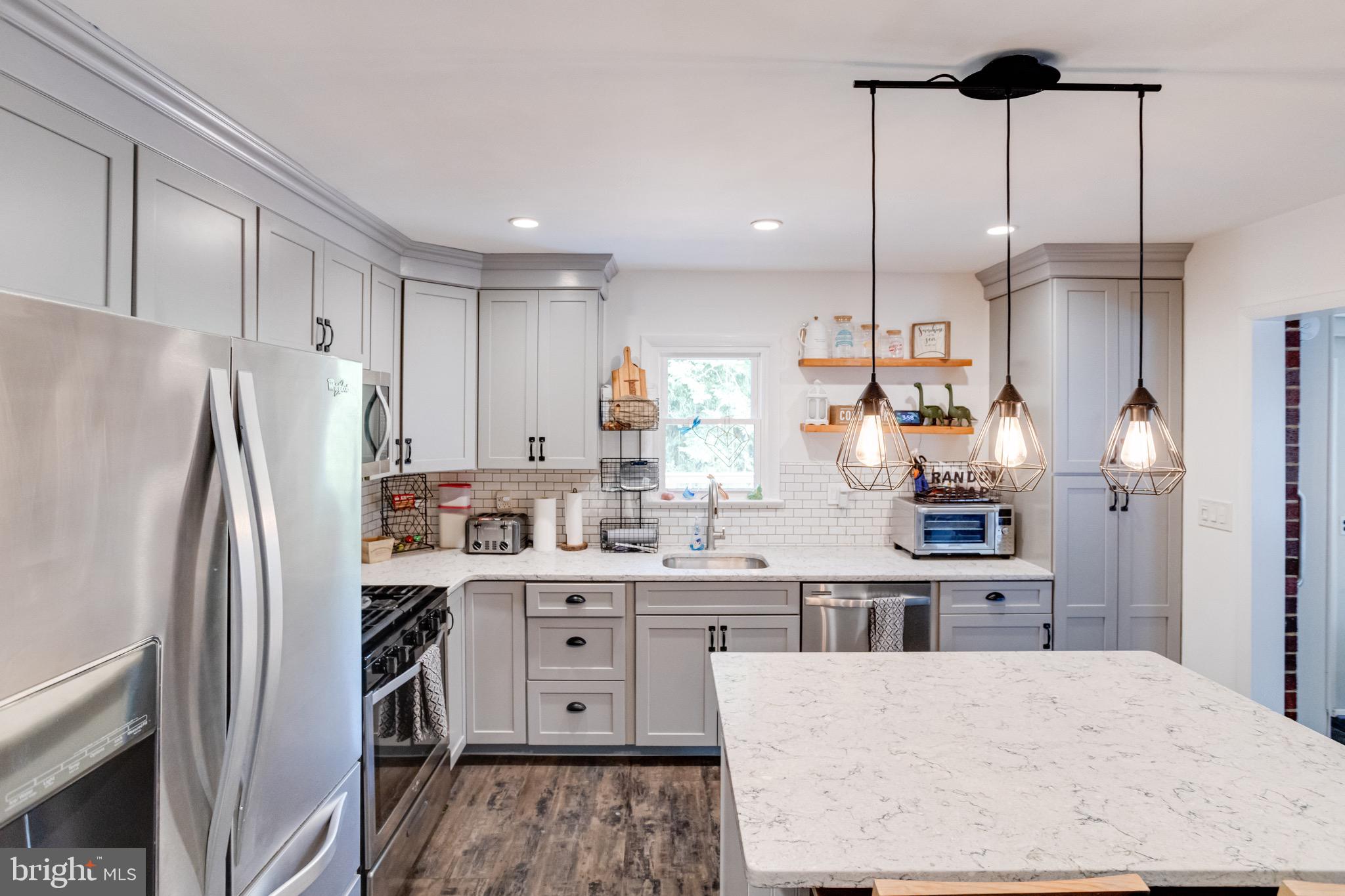 BEL AIR HEIGHTS - Residential