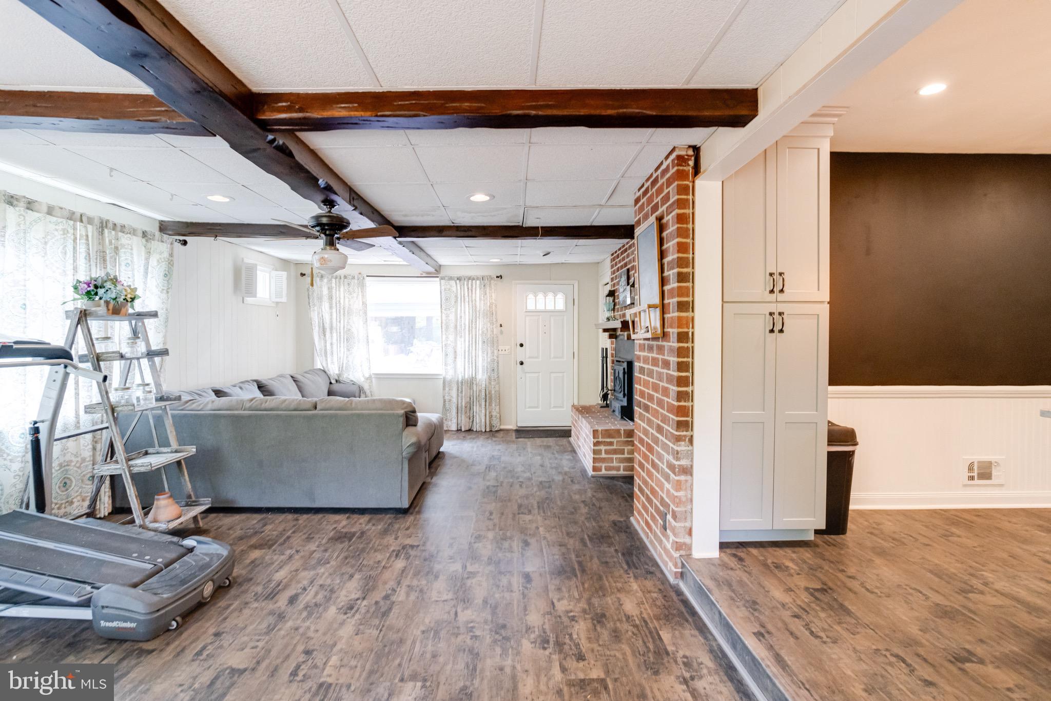 BEL AIR HEIGHTS - Residential