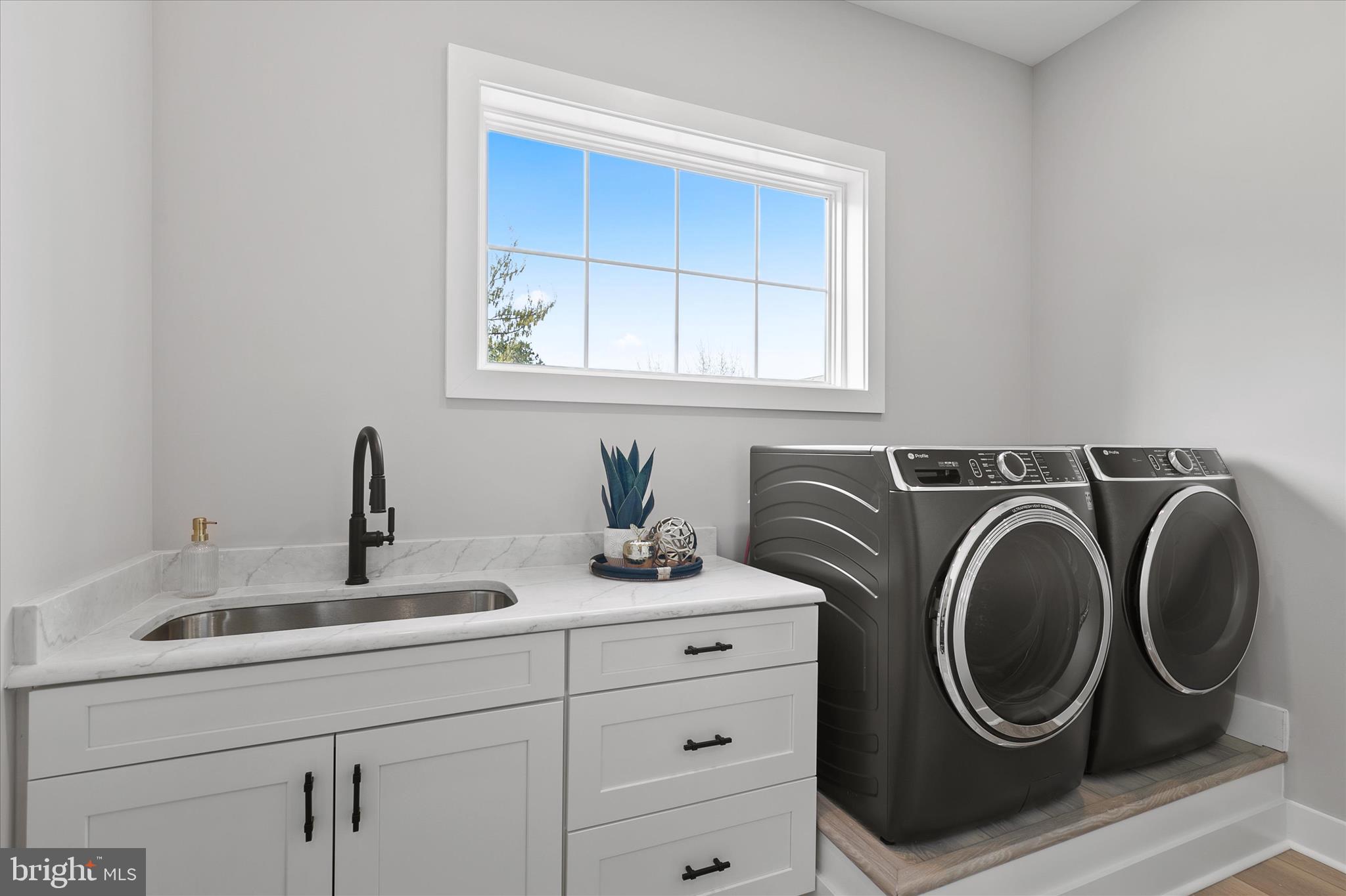 RESERVE AT PILOTTOWN - Residential