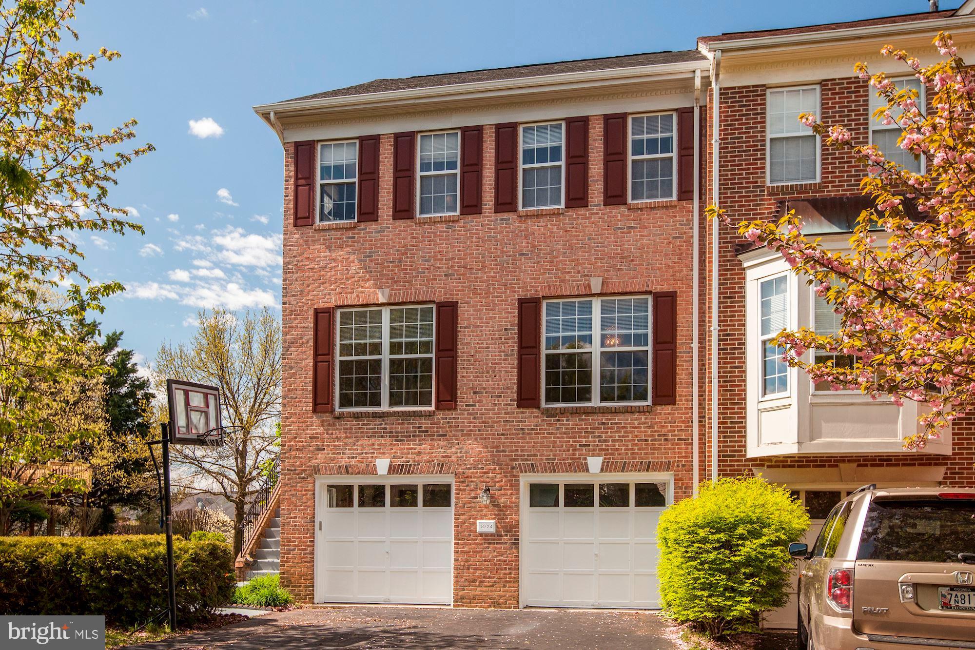Beautifully updated and meticulously maintained end of row/ townhouse in the popular Potomac Oaks neighborhood. Corner lot with views of trees/common area.Gourmet Kitchen with stainless steel appliances, granite counters overlooking a cozy family room. A lovely deck is off the family room and overlooks the private yard with an unrestricted view of the green area. Formal living and dining area with custom wall colors and crown molding. An updated powder room completes the main level. The upper level features a spacious owner's suite with an expansive walk-in closet and an ensuite bath with double vanities, separate shower, soaking tub and toilet. There are two other well-sized bedrooms with ample closet space. The lower level features a charming recreation room with a gas fireplace and a walk-out to the rear yard. 2 car spacious garage. Newer roof. This is a must-see! Perfect location only mins from Travilah shopping, Trader Joes and the new Rec Center. We will take the utmost safety precautions to show this home. Social Distancing, Shoe Covers, Hand Sanitizer & Gloves will be used at all times!