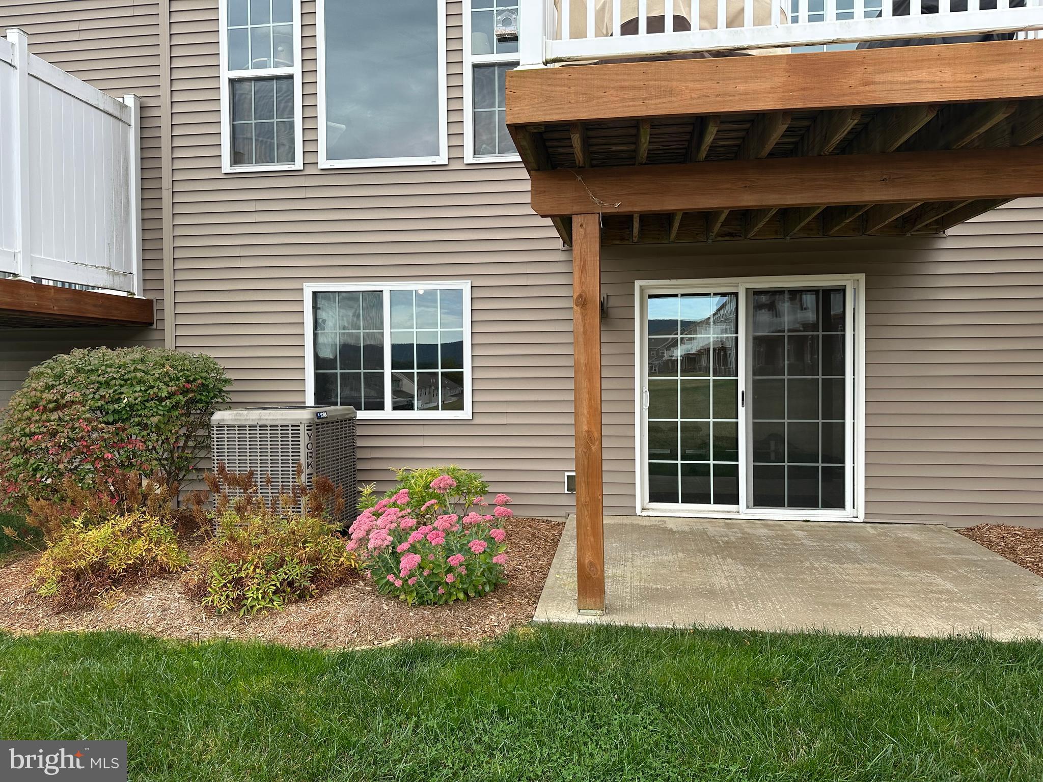 THE GATES - Residential