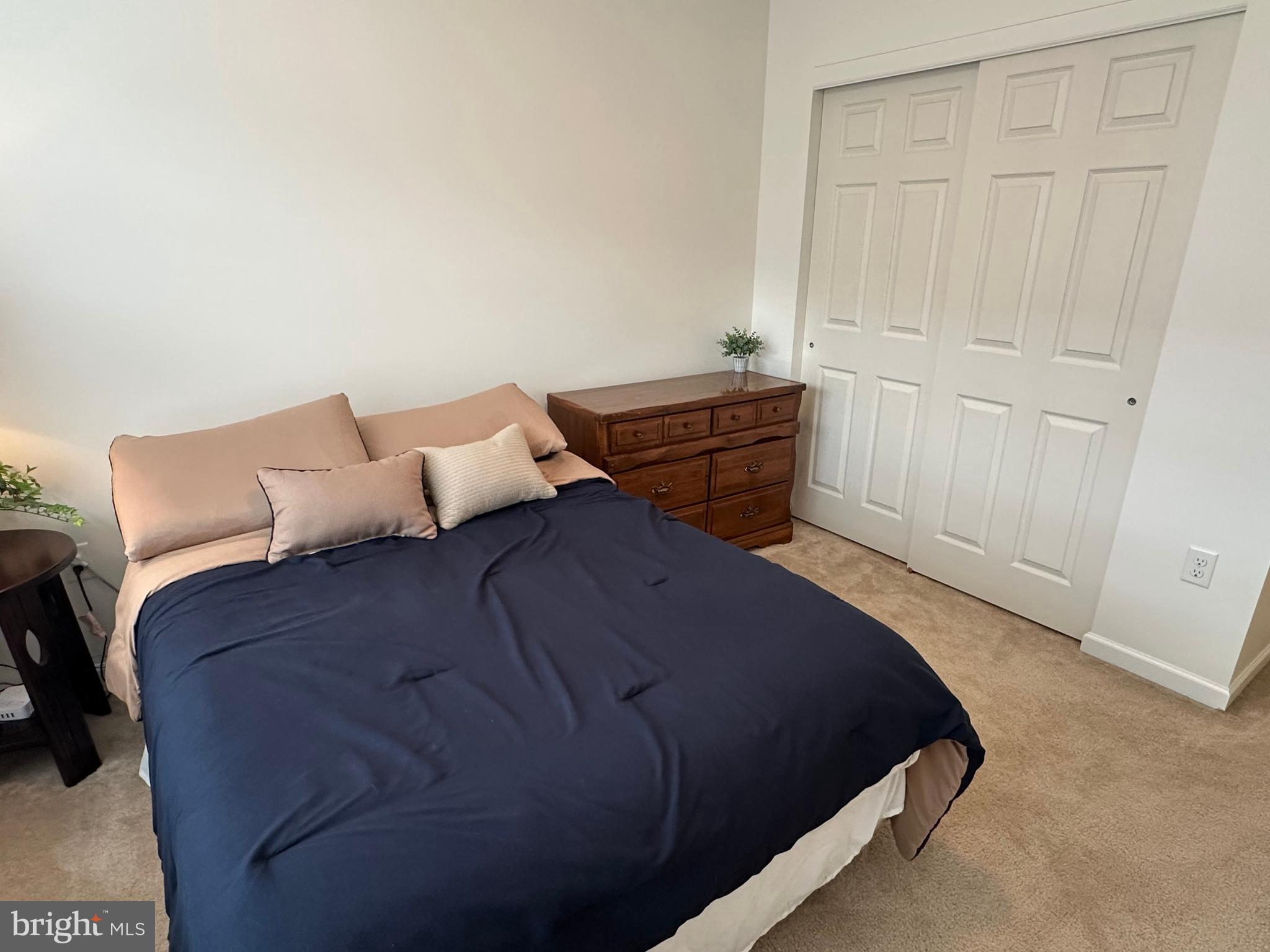 THE GATES - Residential