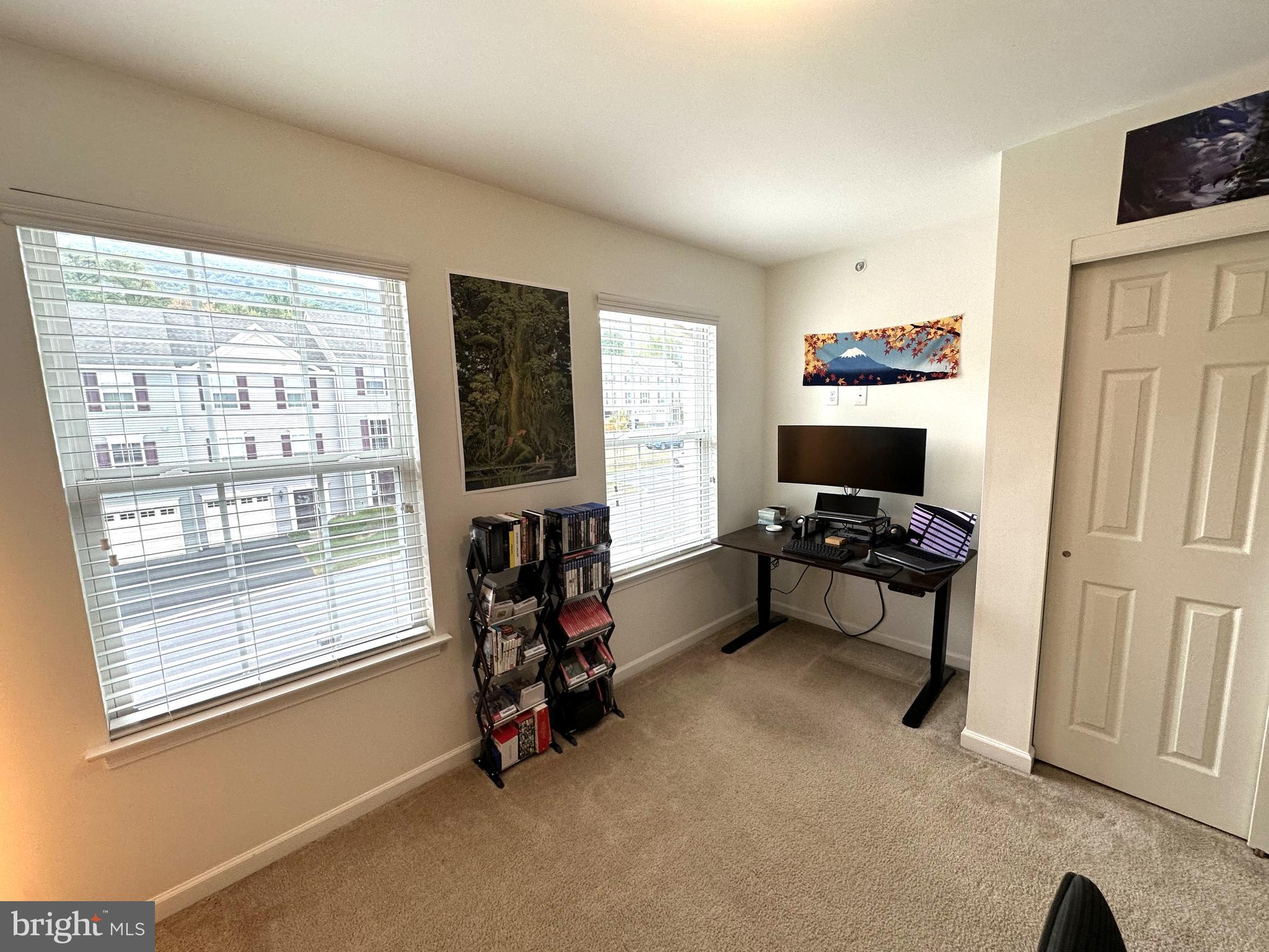 THE GATES - Residential