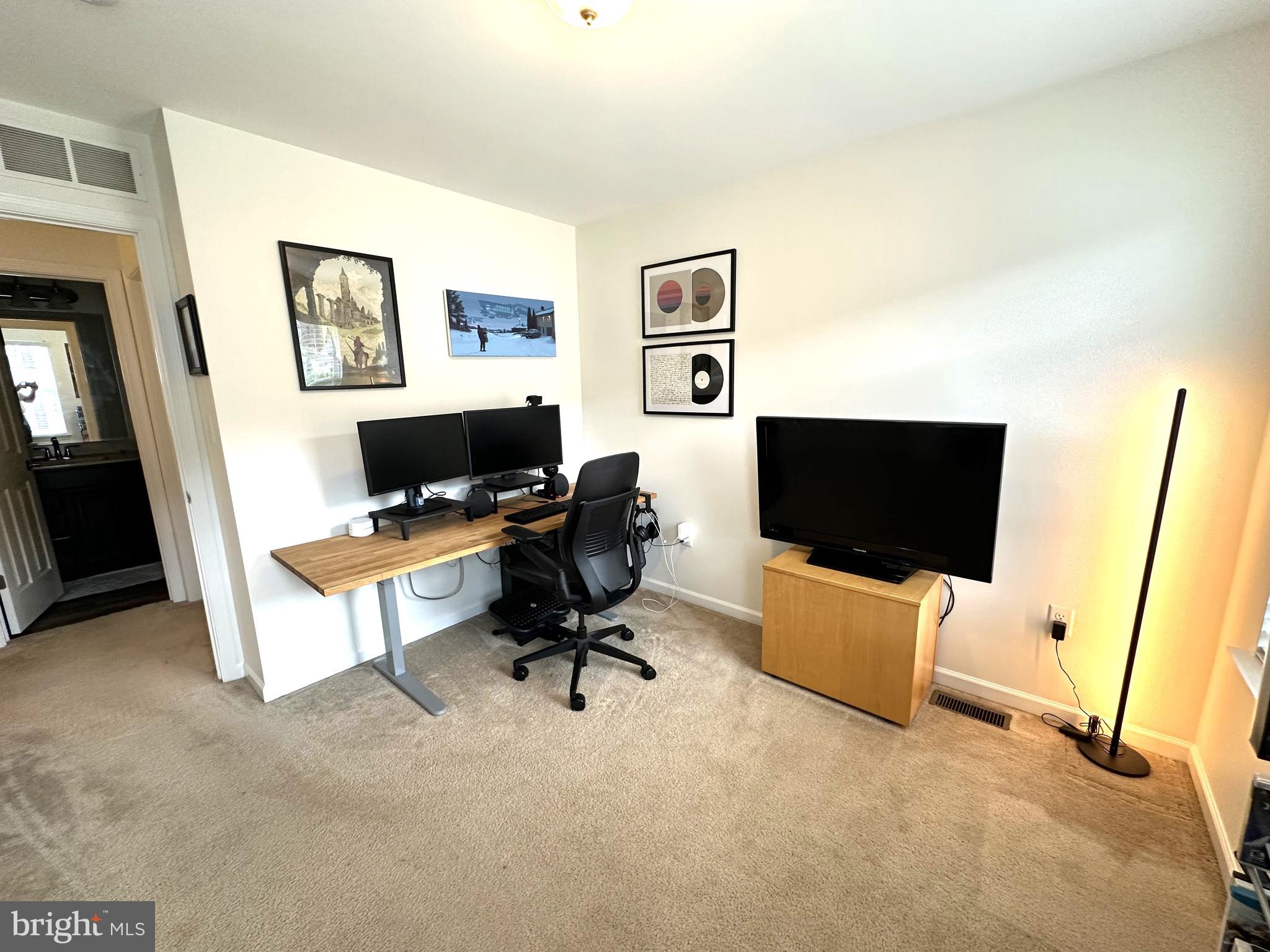 THE GATES - Residential