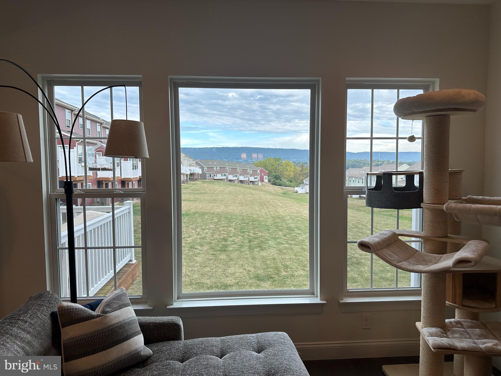 THE GATES - Residential