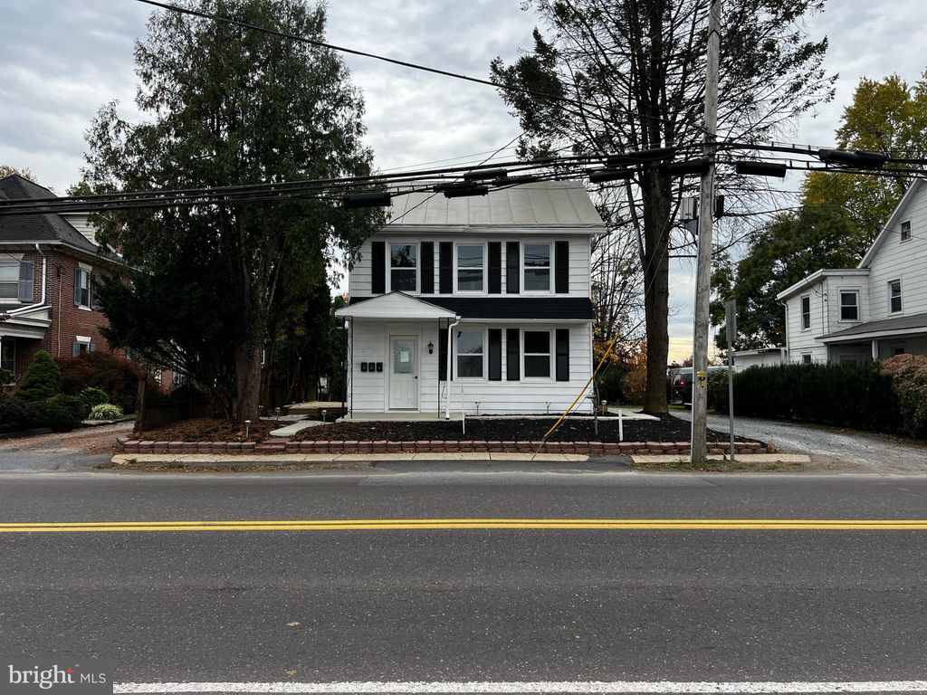 Photo of 144146 W Main Street, Leola, PA 17540 (MLS # PALA2041844)