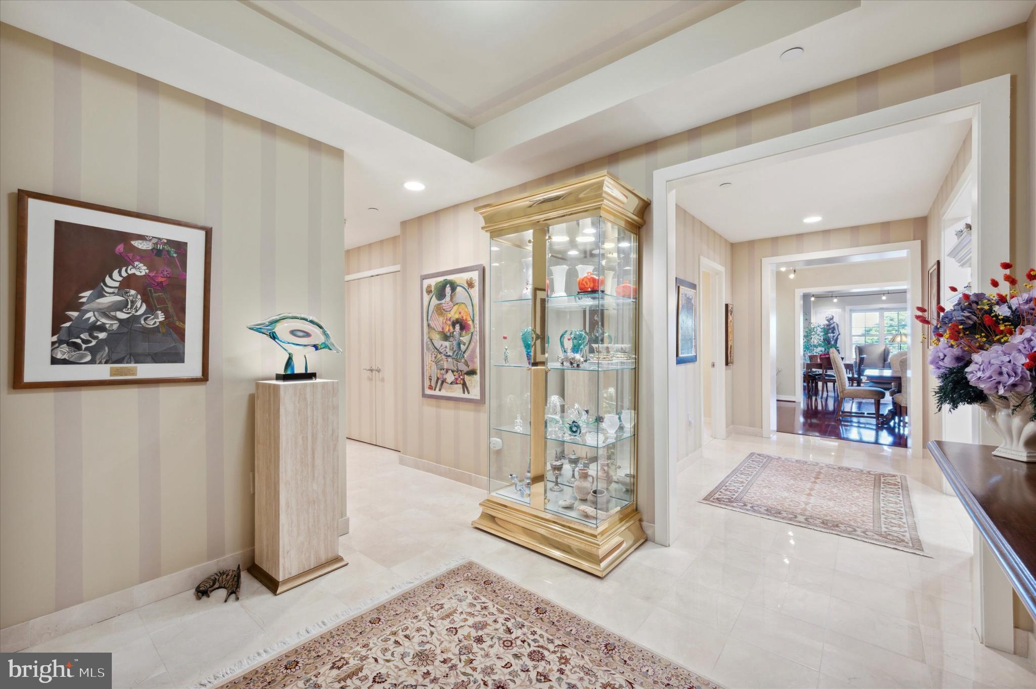 CORINTHIAN - Residential