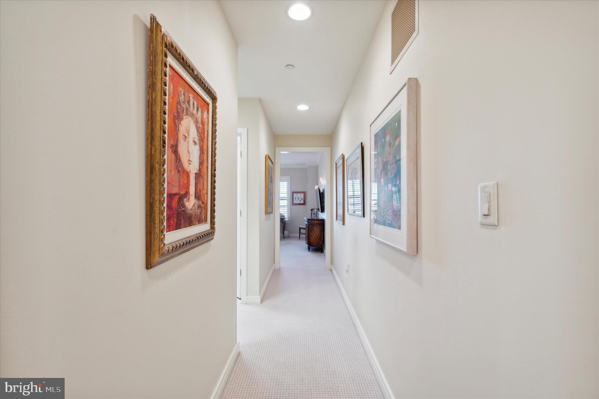 CORINTHIAN - Residential