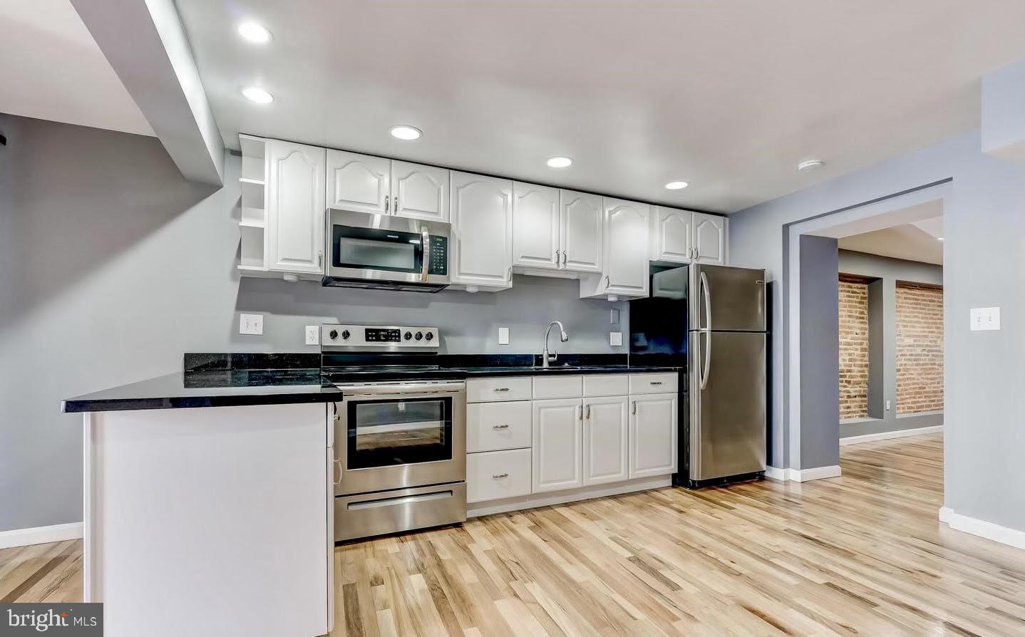 FEDERAL HILL HISTORIC DISTRICT - Residential Lease