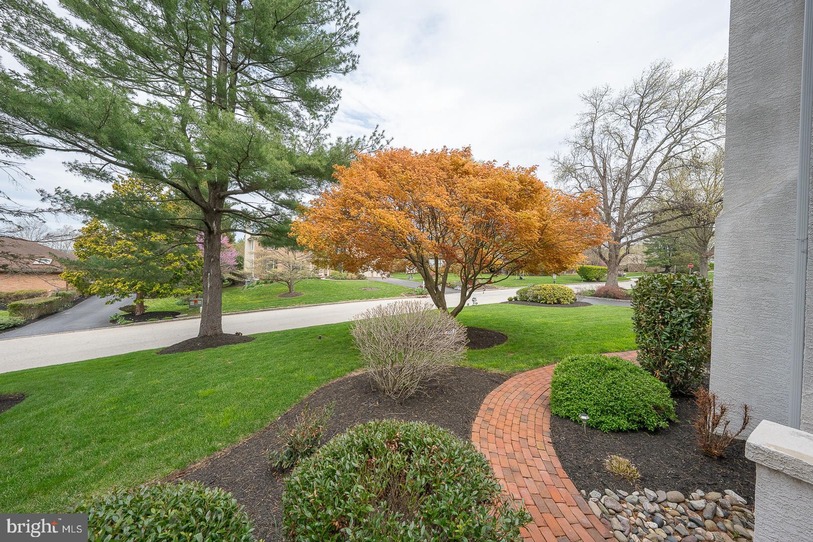 FOX FIELDS - Residential