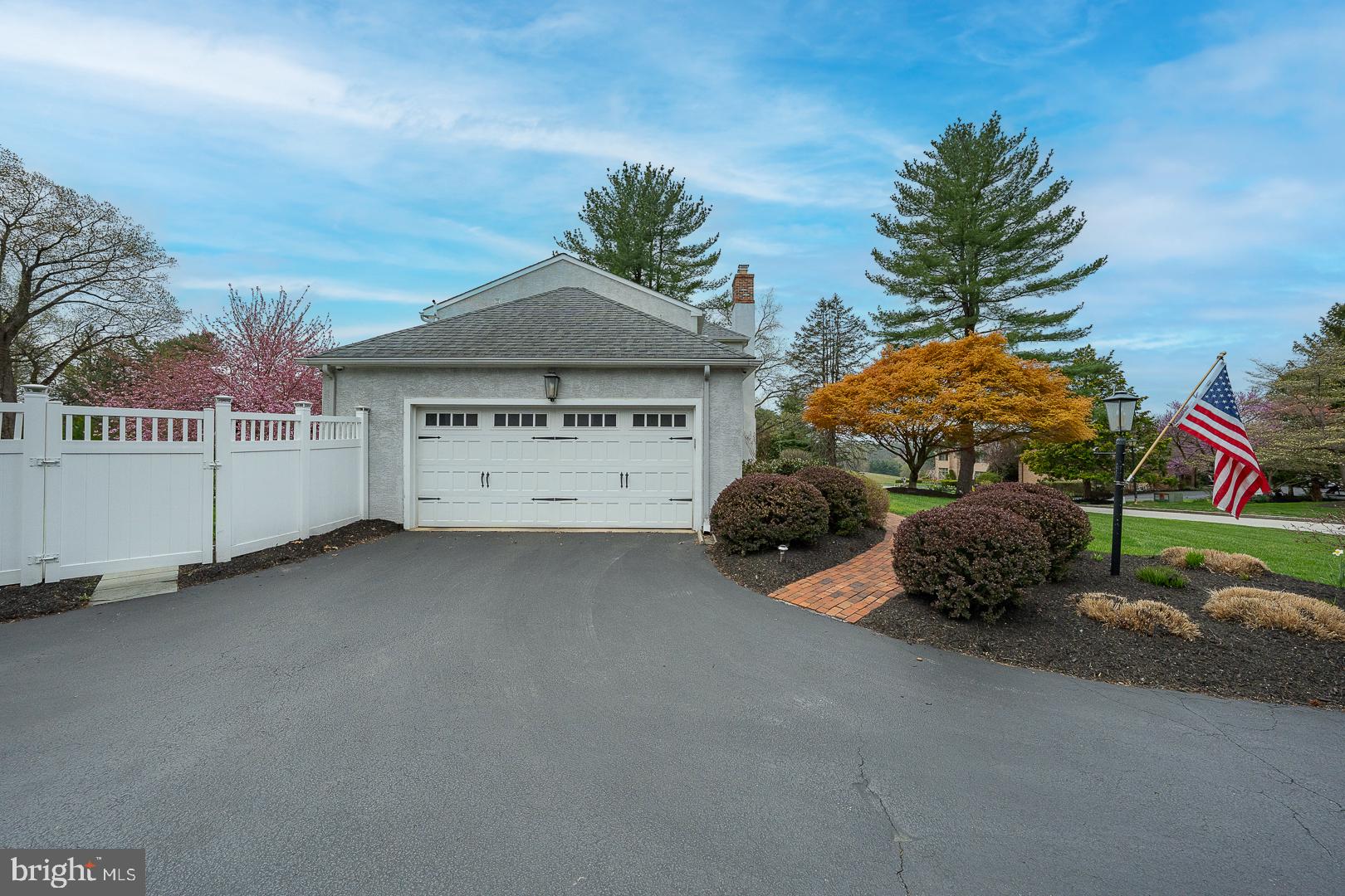 FOX FIELDS - Residential