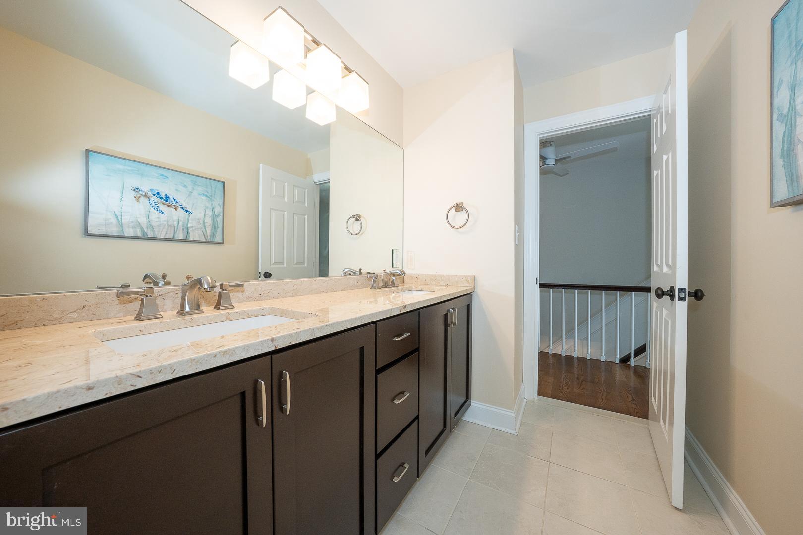 FOX FIELDS - Residential