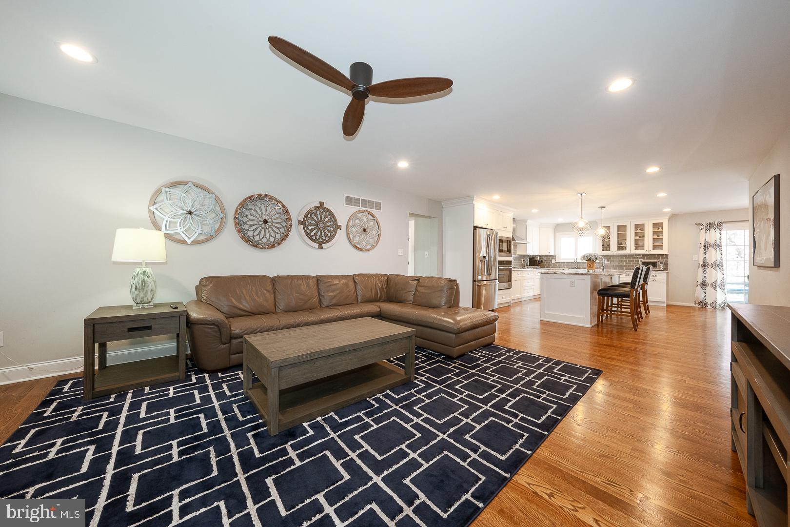 FOX FIELDS - Residential