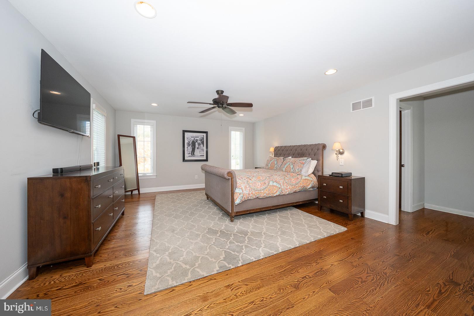 FOX FIELDS - Residential