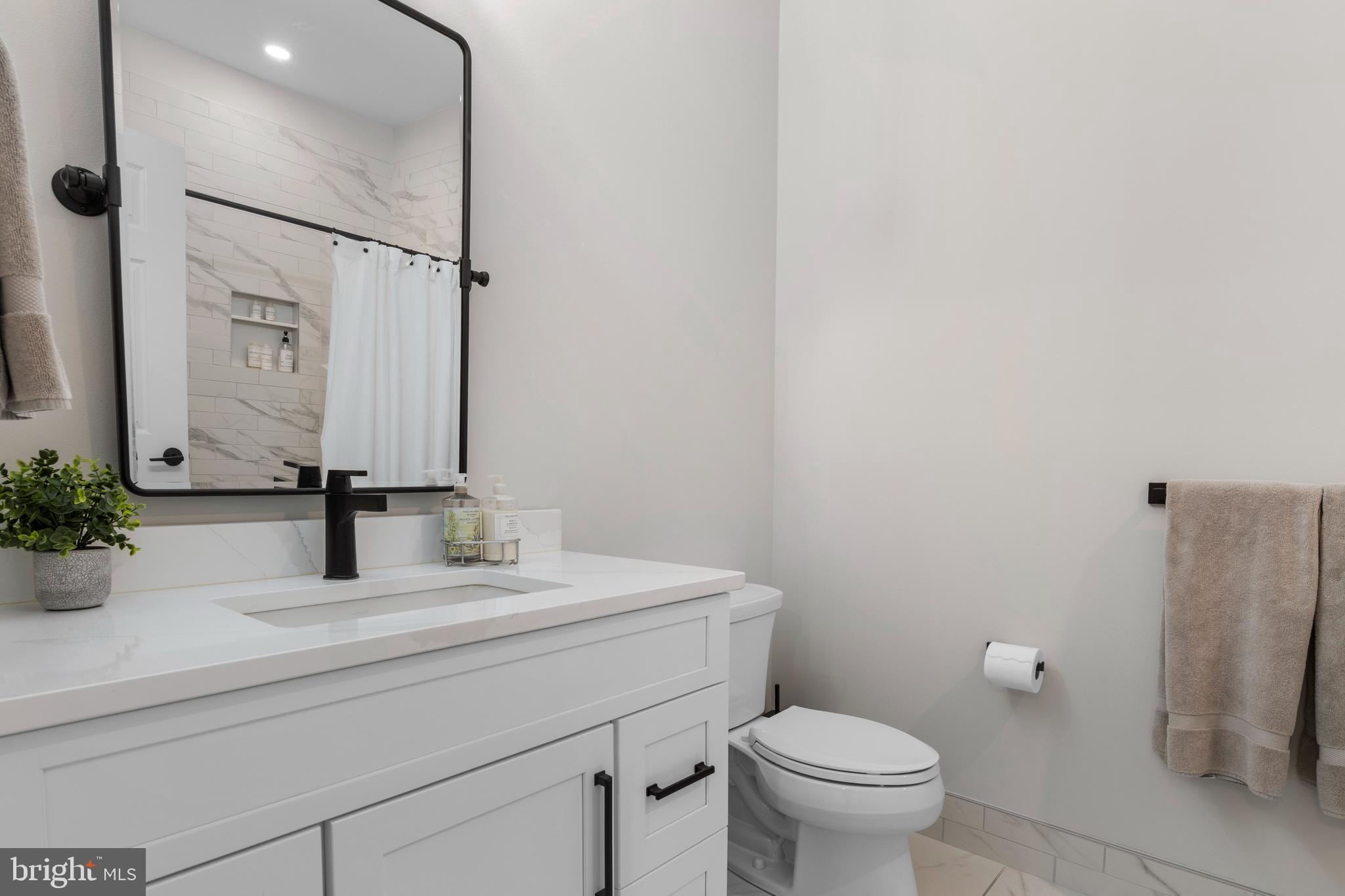 CONSHOHOCKEN - Residential