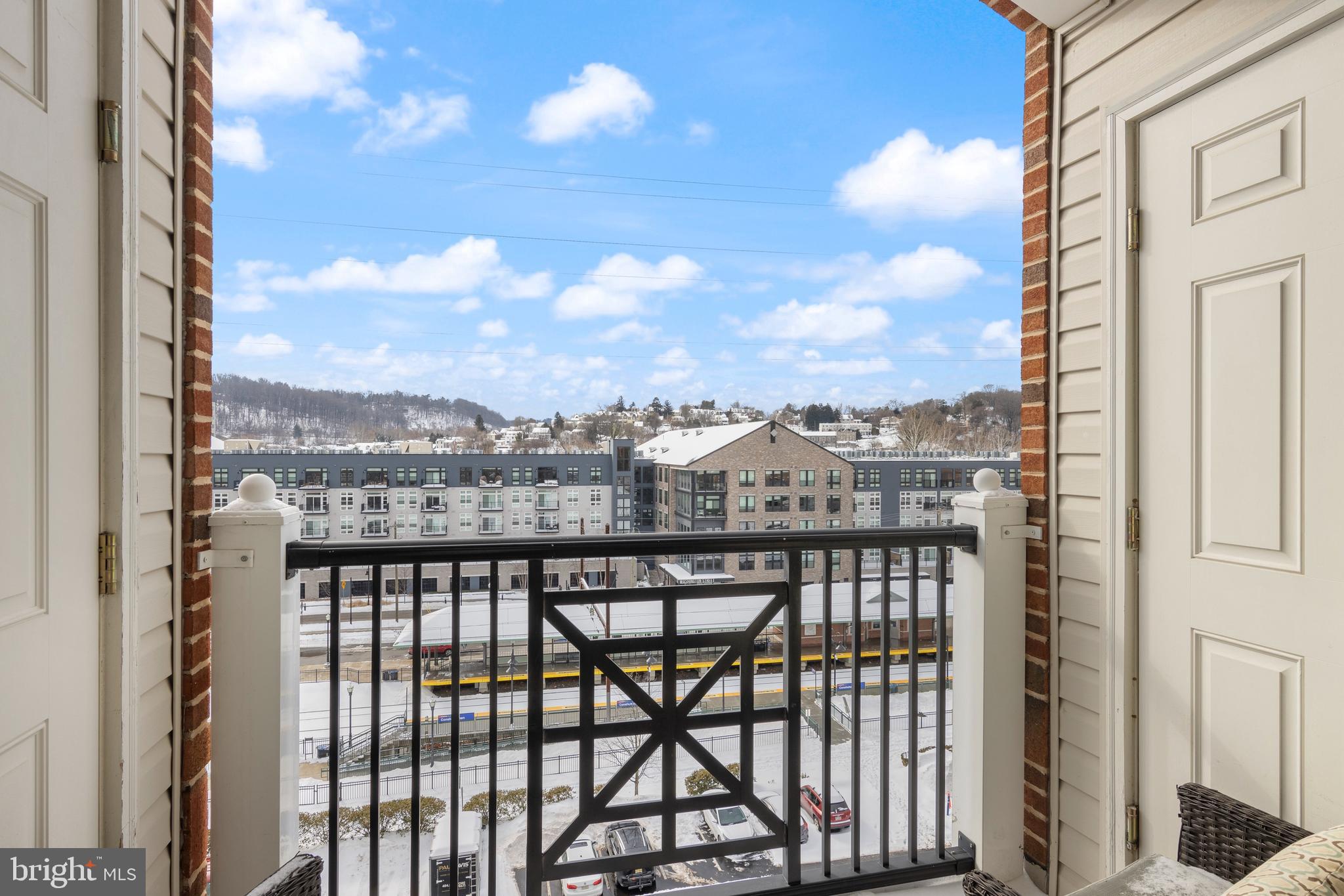 CONSHOHOCKEN - Residential