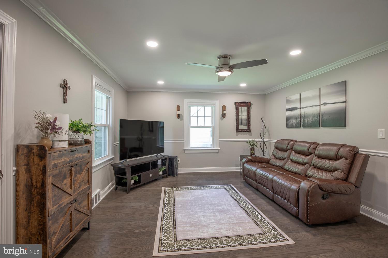 205 TAYLORSVILLE RD