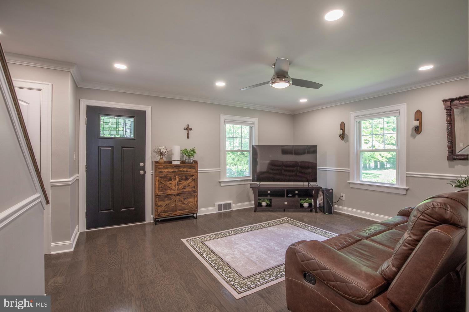 205 TAYLORSVILLE RD