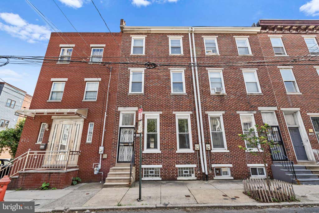 Photo of 1202 Mount Vernon Street, PHILADELPHIA, PA 19123 (MLS # PAPH2603634)
