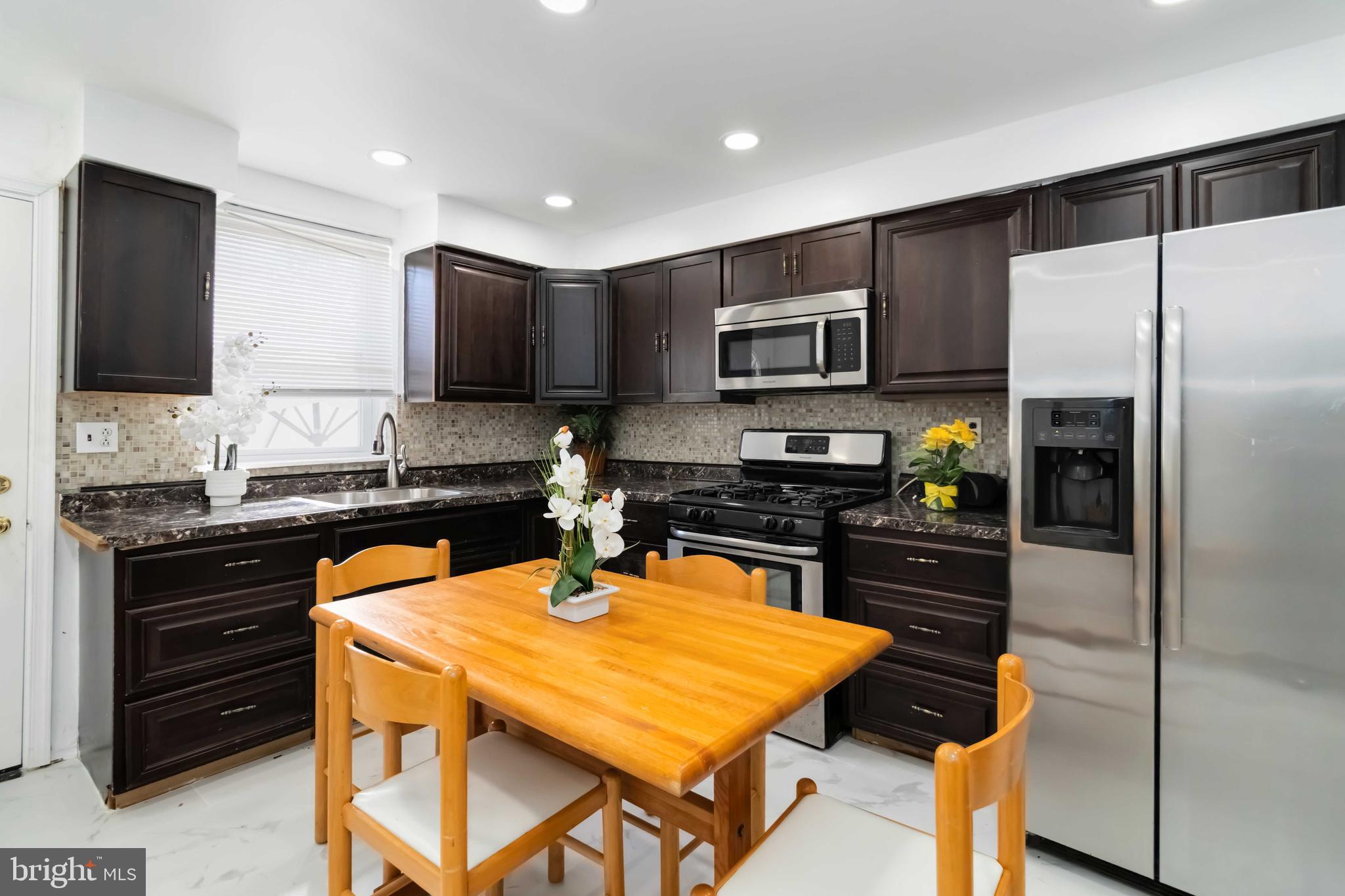 POPLAR - Residential