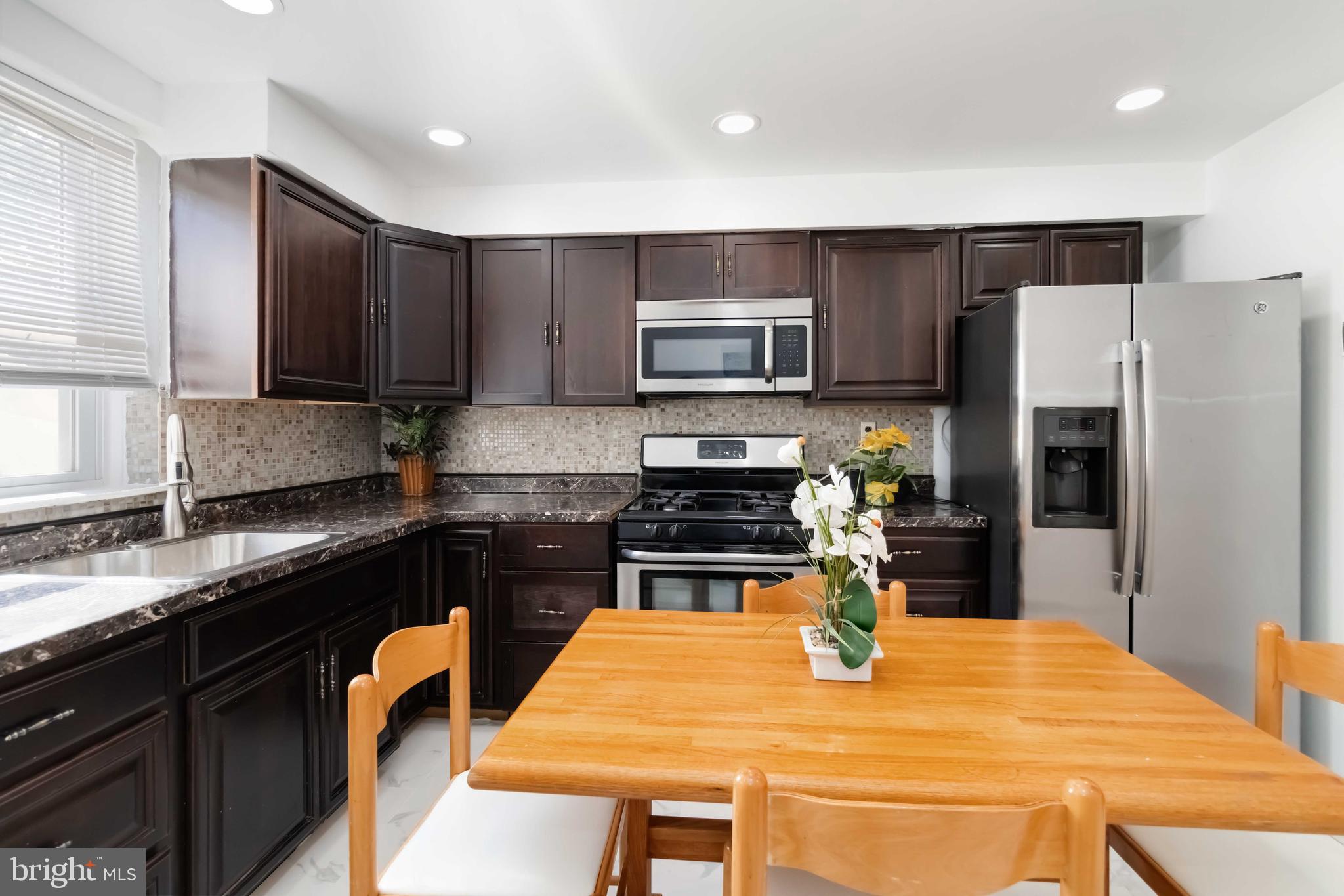 POPLAR - Residential