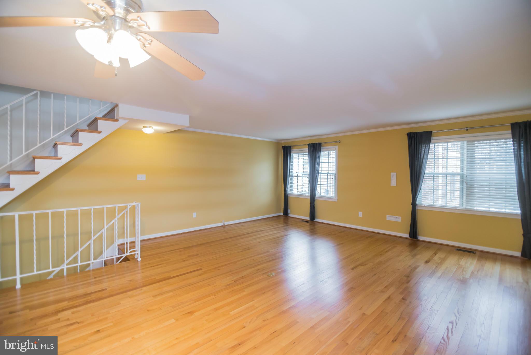 VERNON SQUARE - Residential