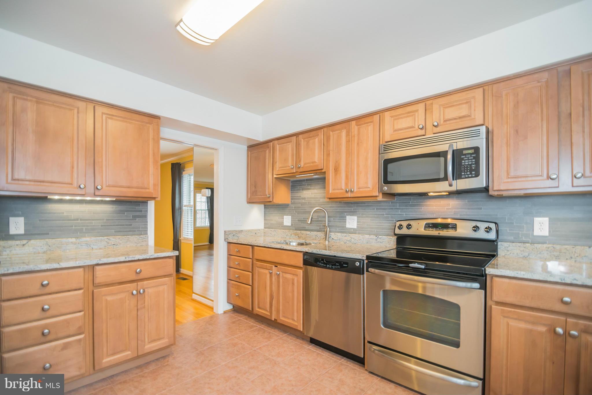 VERNON SQUARE - Residential