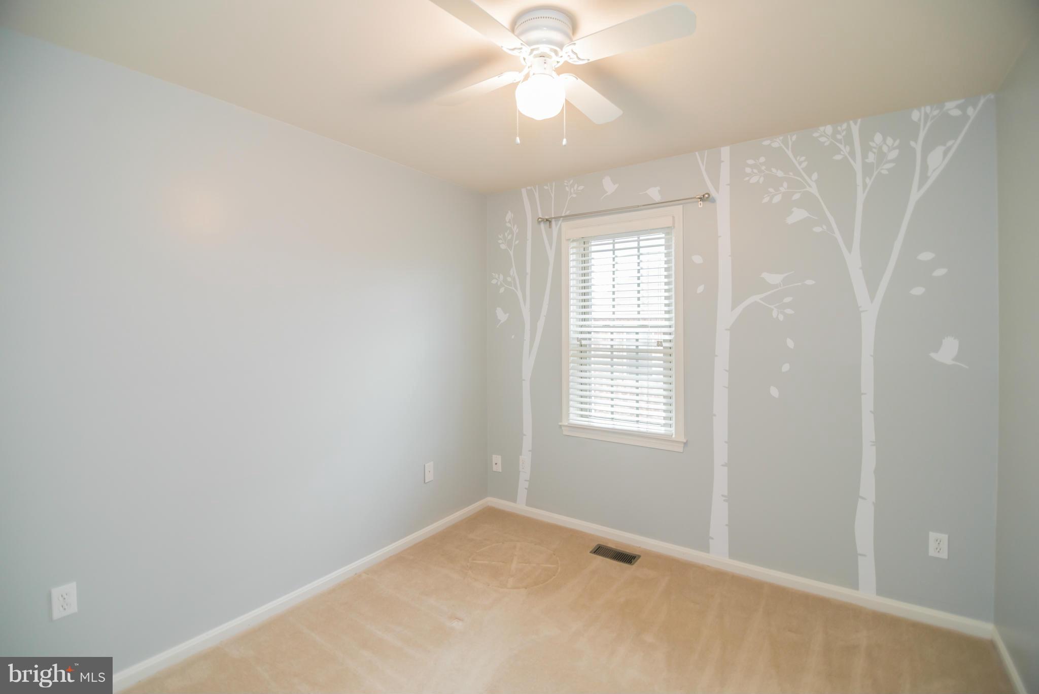 VERNON SQUARE - Residential