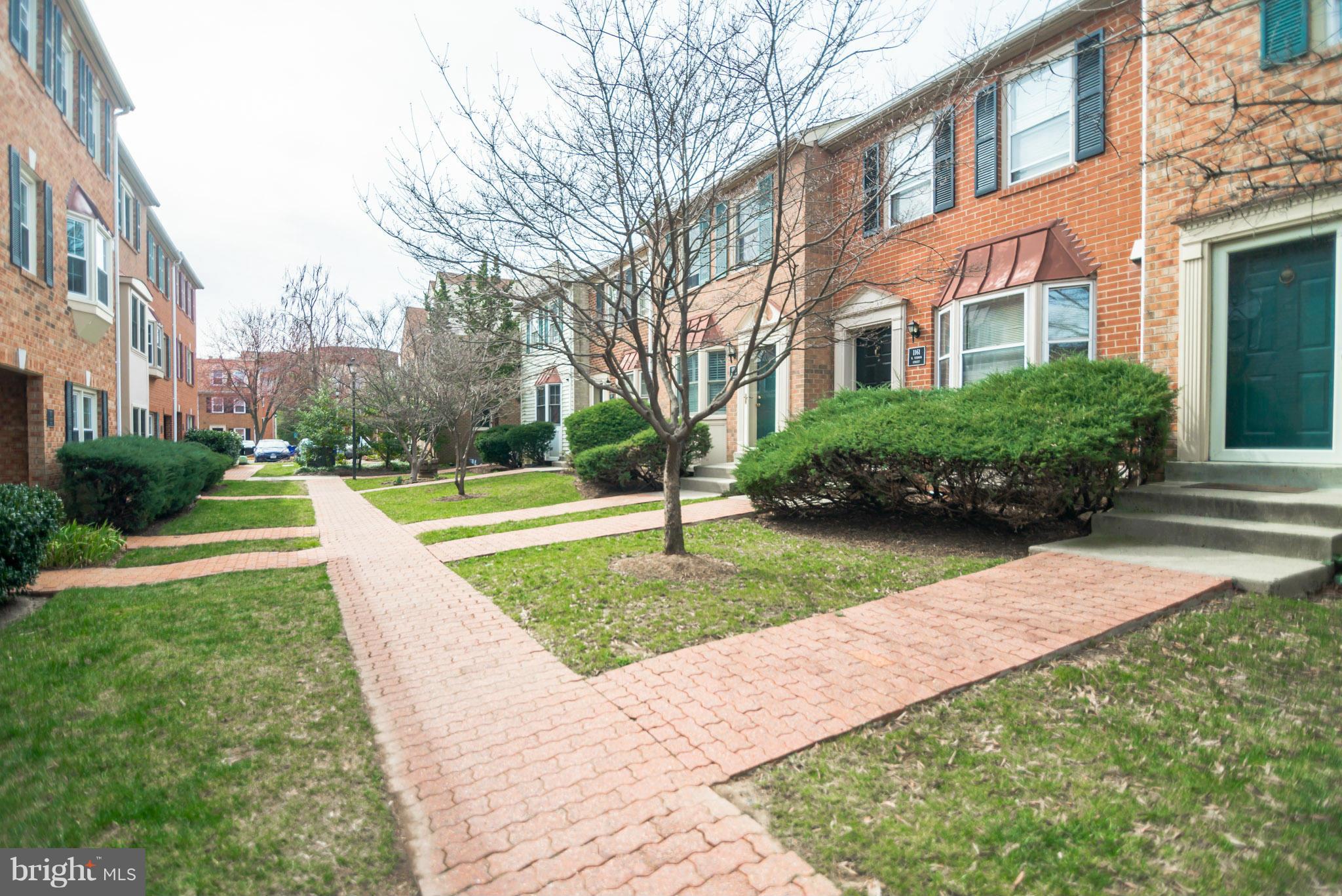 VERNON SQUARE - Residential