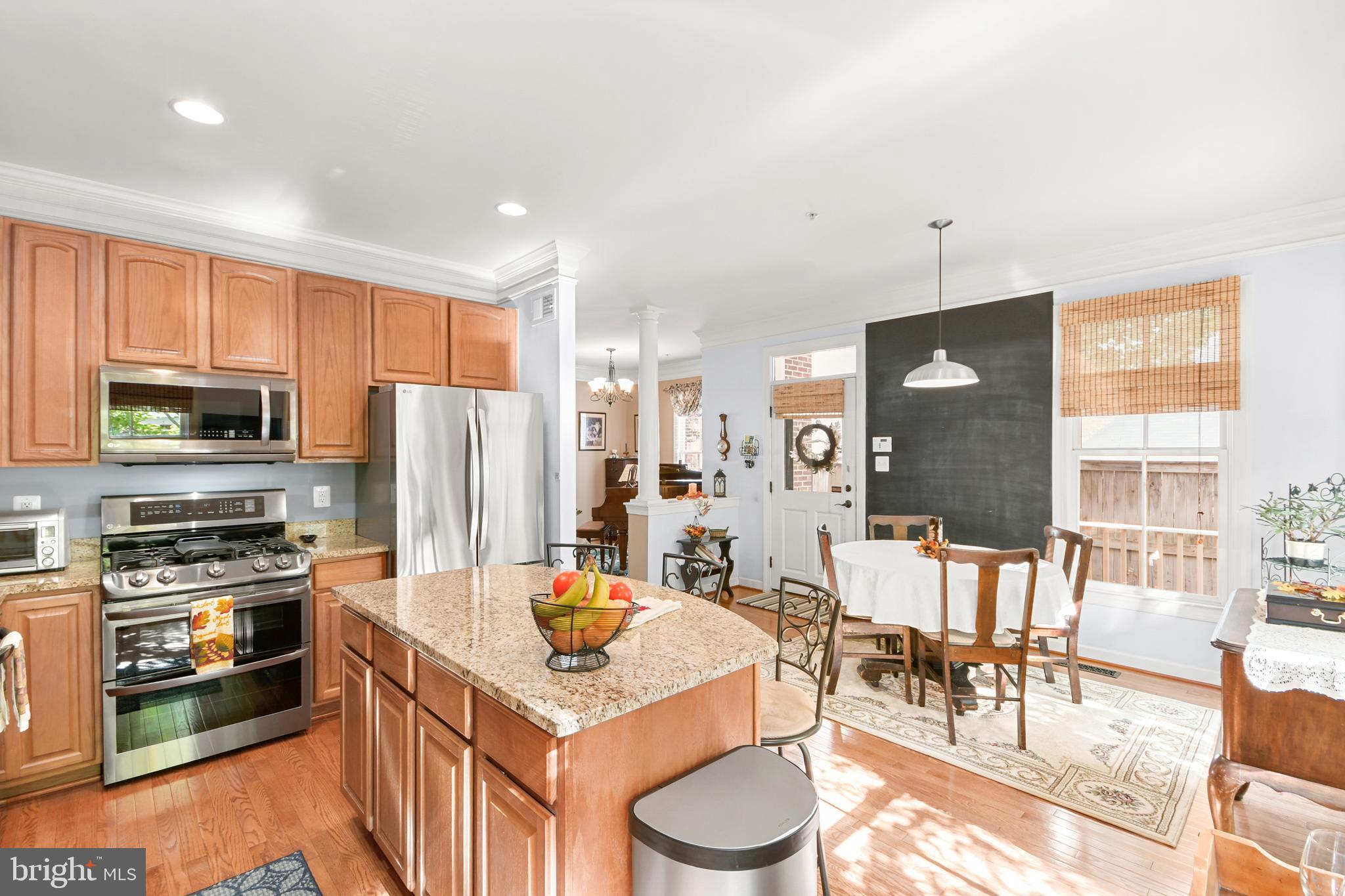 MAXWELL SQUARE - Residential