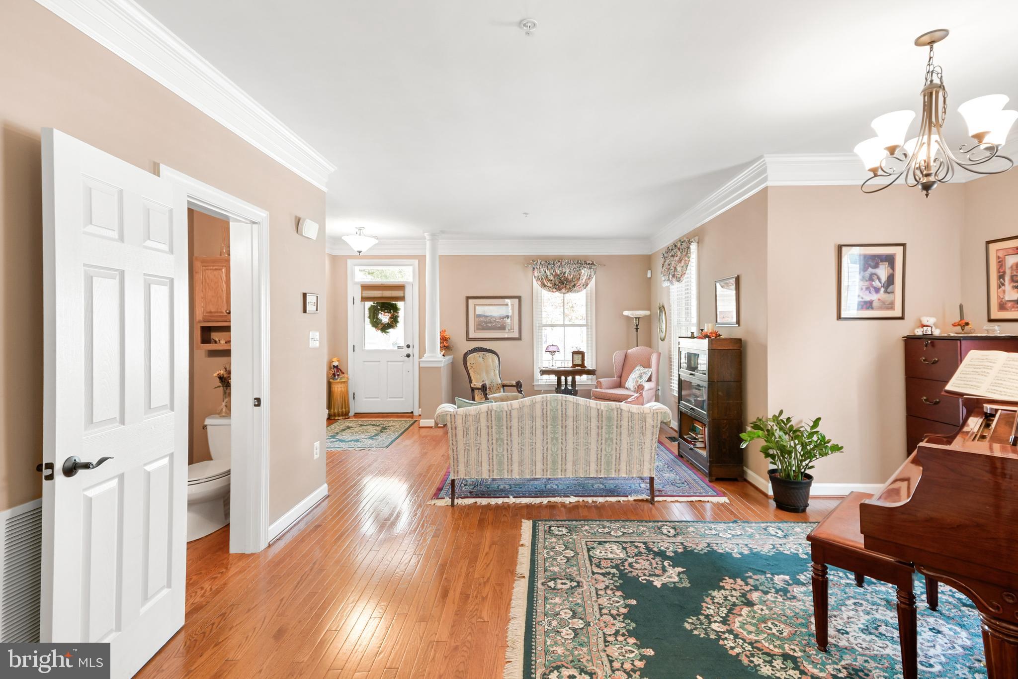 MAXWELL SQUARE - Residential