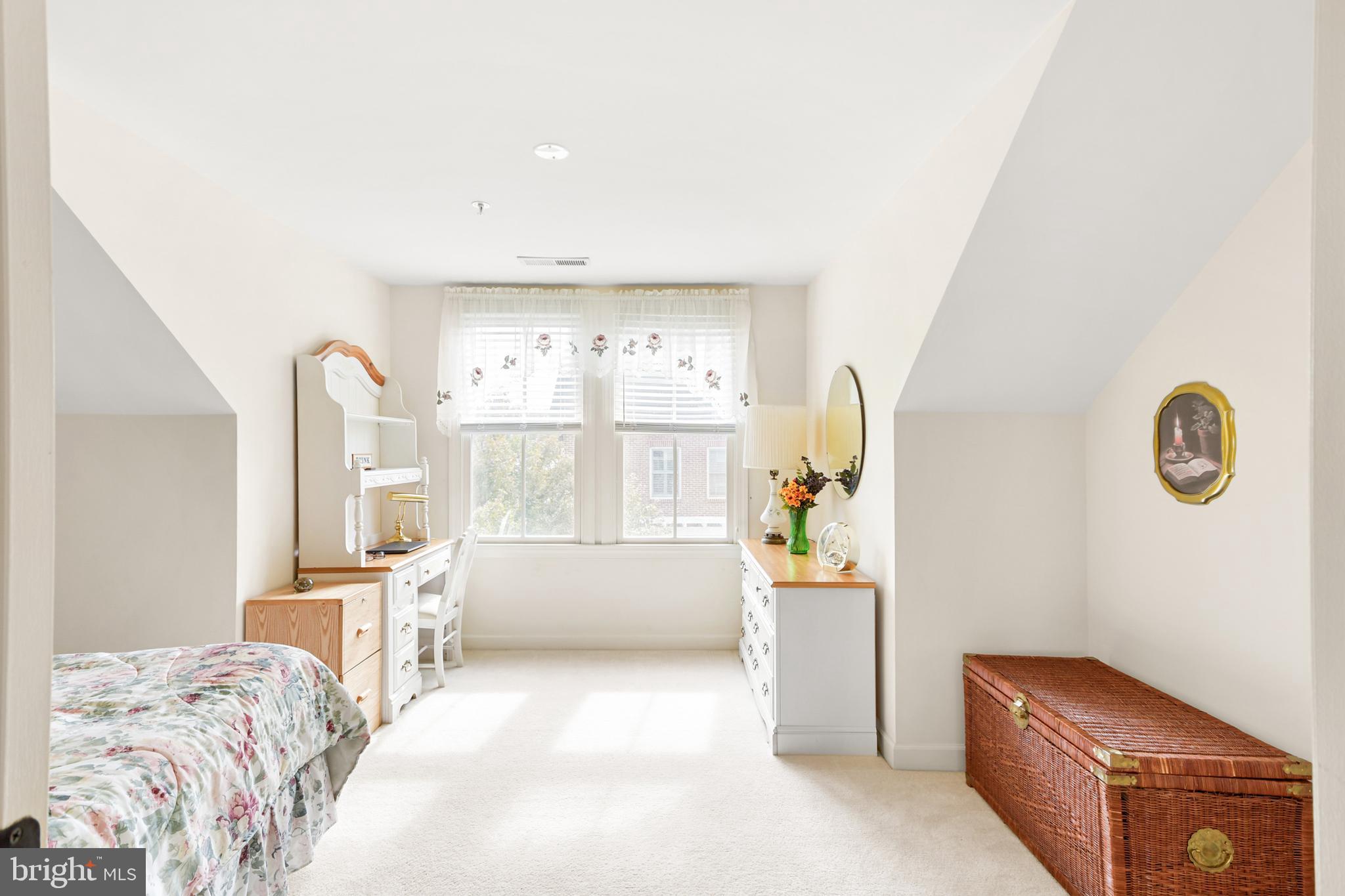 MAXWELL SQUARE - Residential