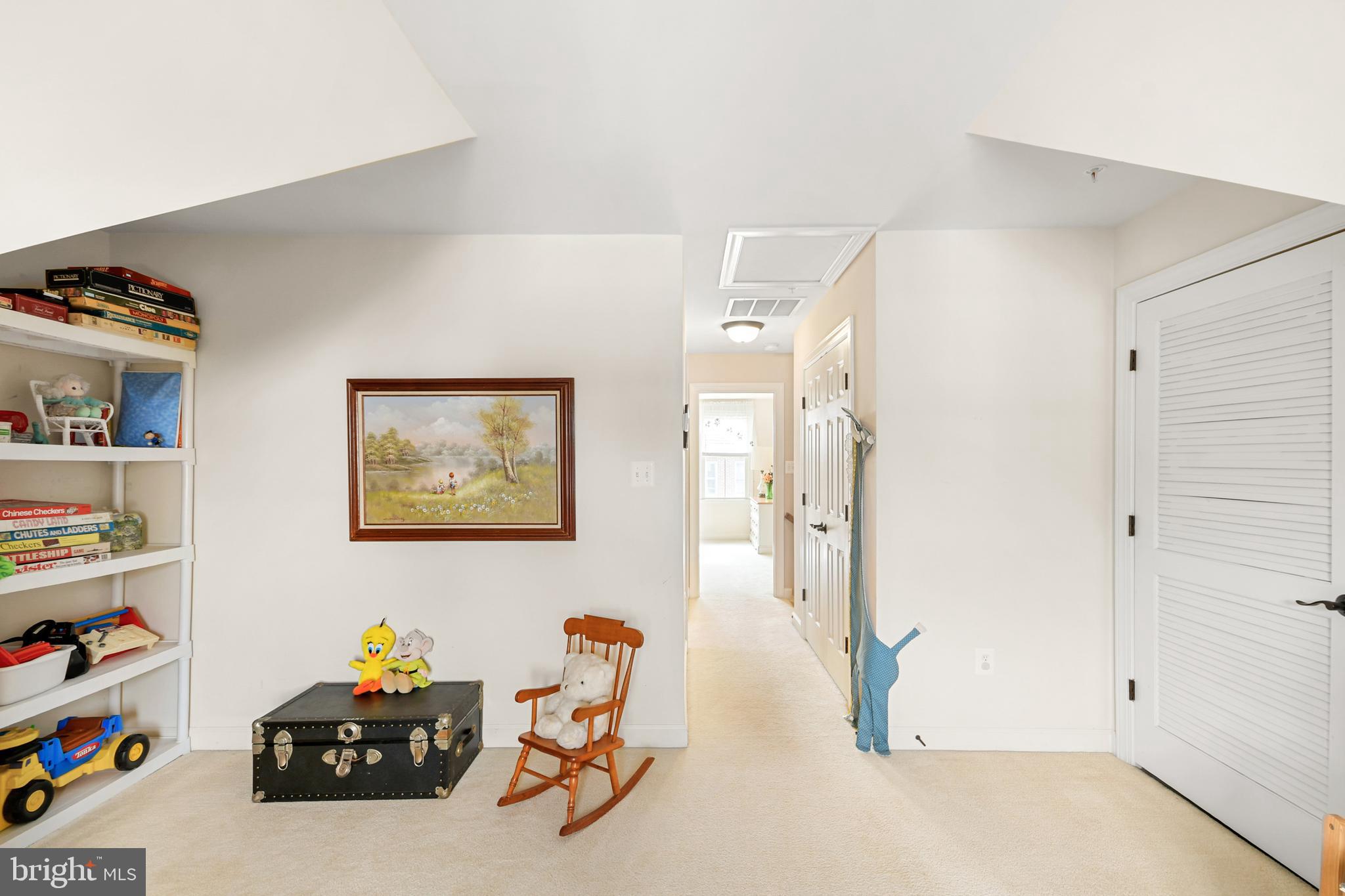 MAXWELL SQUARE - Residential