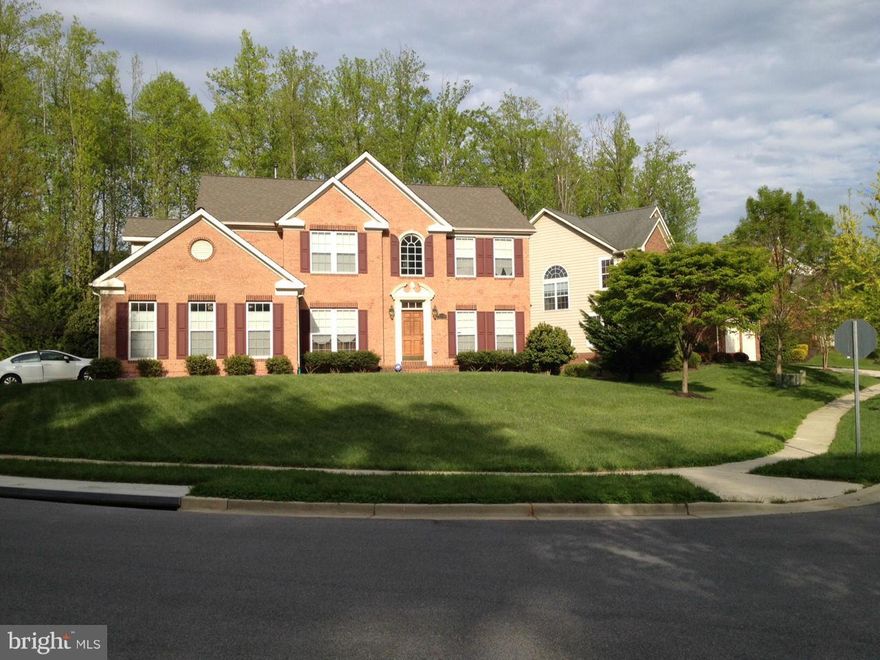 Come and see this luxurious home in sought after BeechTree, the premiere community located in Upper Marlboro. 5 bedrooms, 3.5 baths and three full levels of family living space. This beautiful home has all the features a homeowner would ever want and all in a lovely, private setting. Take advantage of all the amenities that Beechtree has to offer - golfing, swimming, hiking and more.