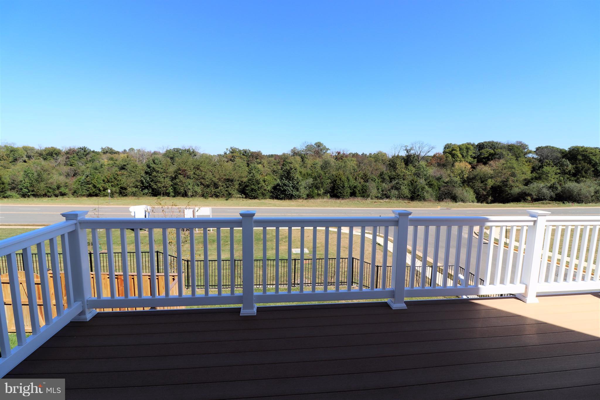 RIVER CREST - Residential Lease