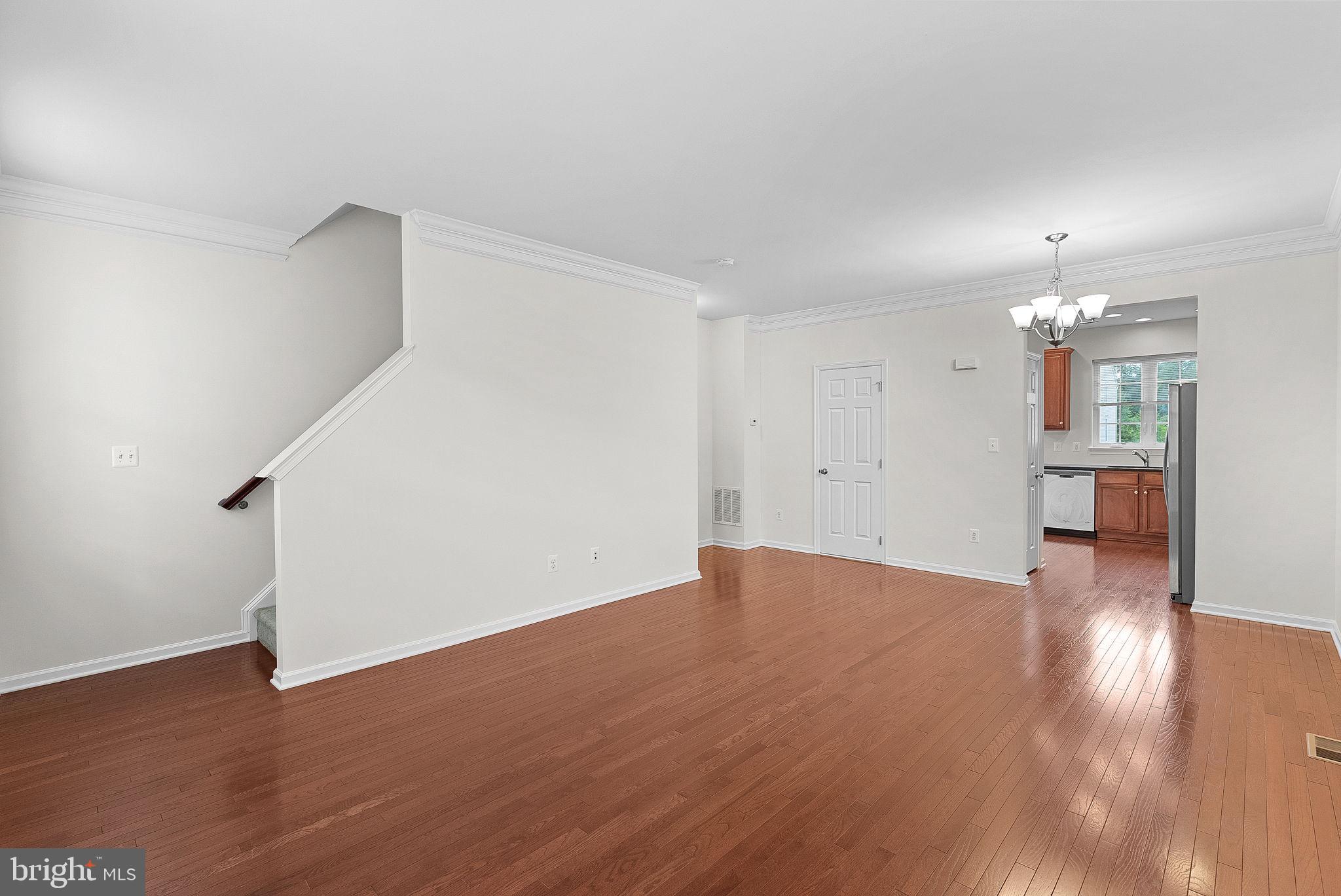 AMBERLEA AT SOUTH RIDING - Residential Lease