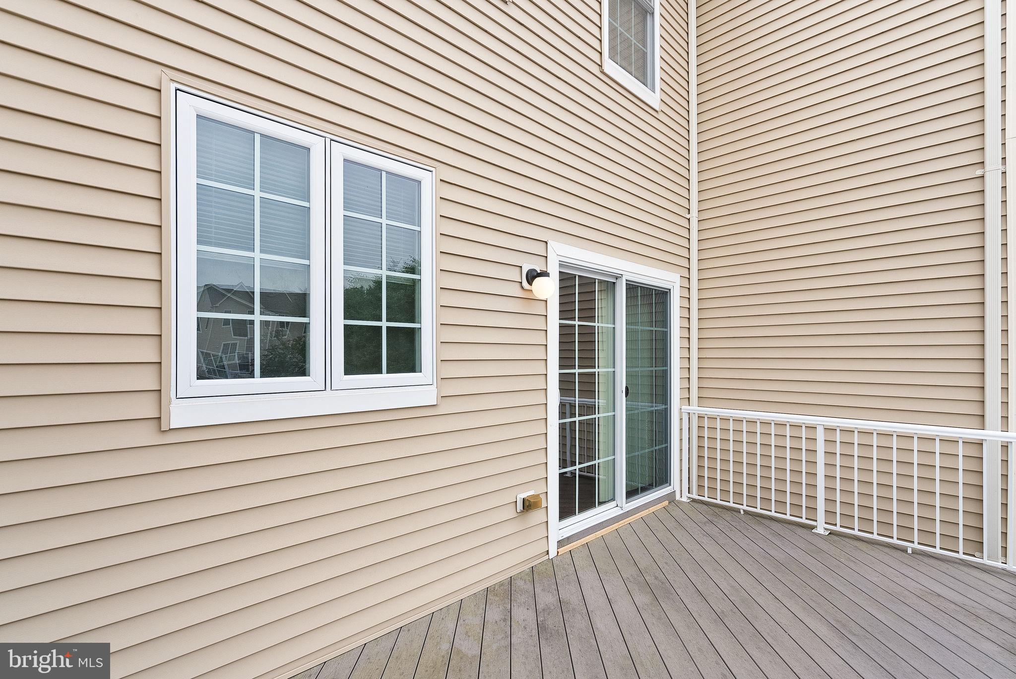 AMBERLEA AT SOUTH RIDING - Residential Lease