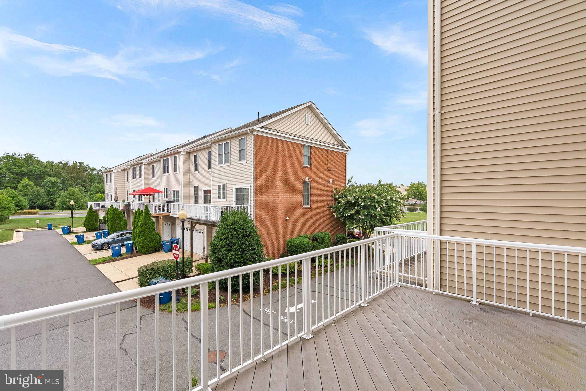 AMBERLEA AT SOUTH RIDING - Residential Lease